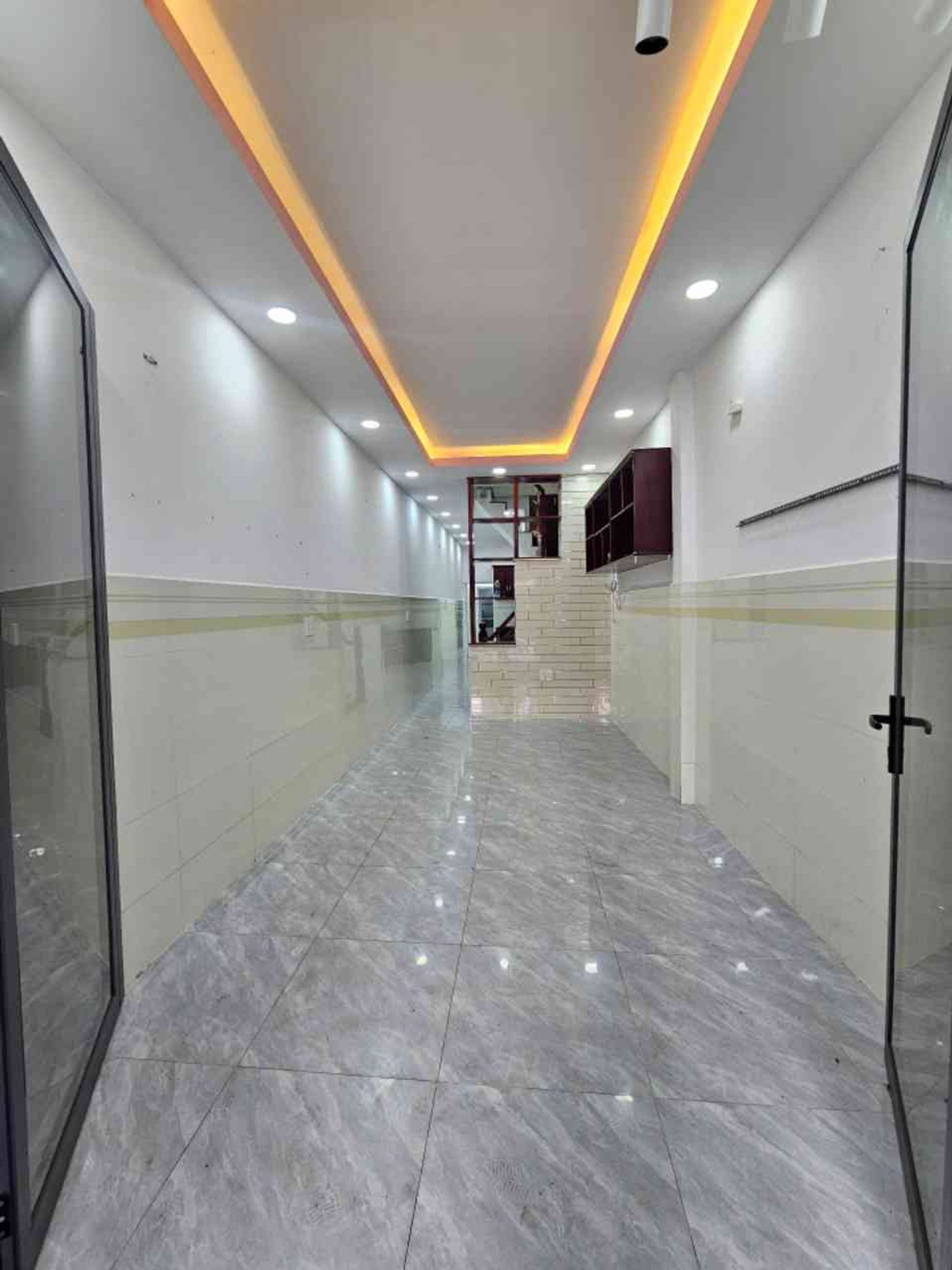 Nhà riêng sang trọng 3 phòng ngủ tại Bình Tân với thiết kế tinh tế và vị trí đắc địa