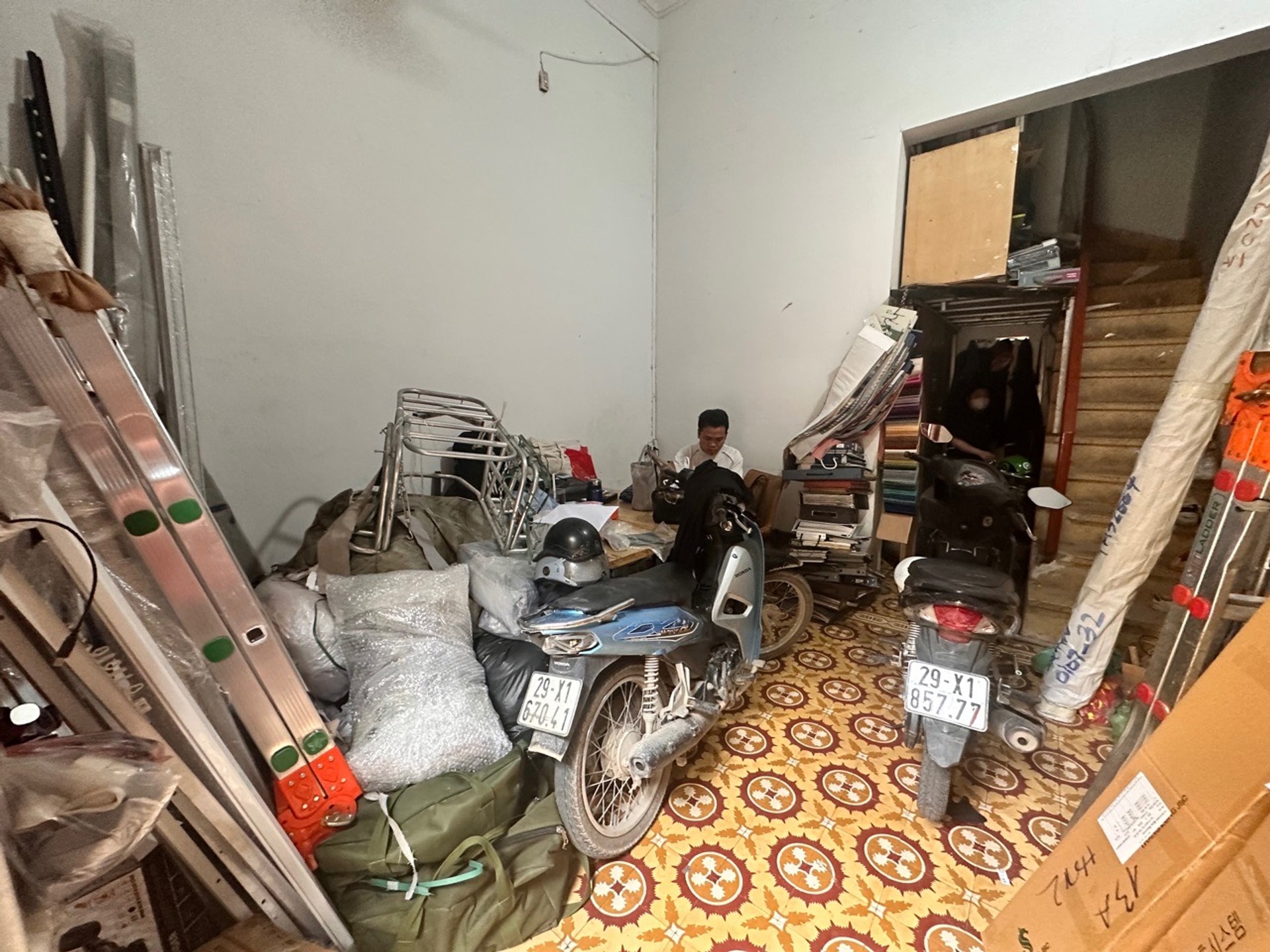 Nhà nhỏ xinh ven phố, ô tô tránh, giá hợp lý