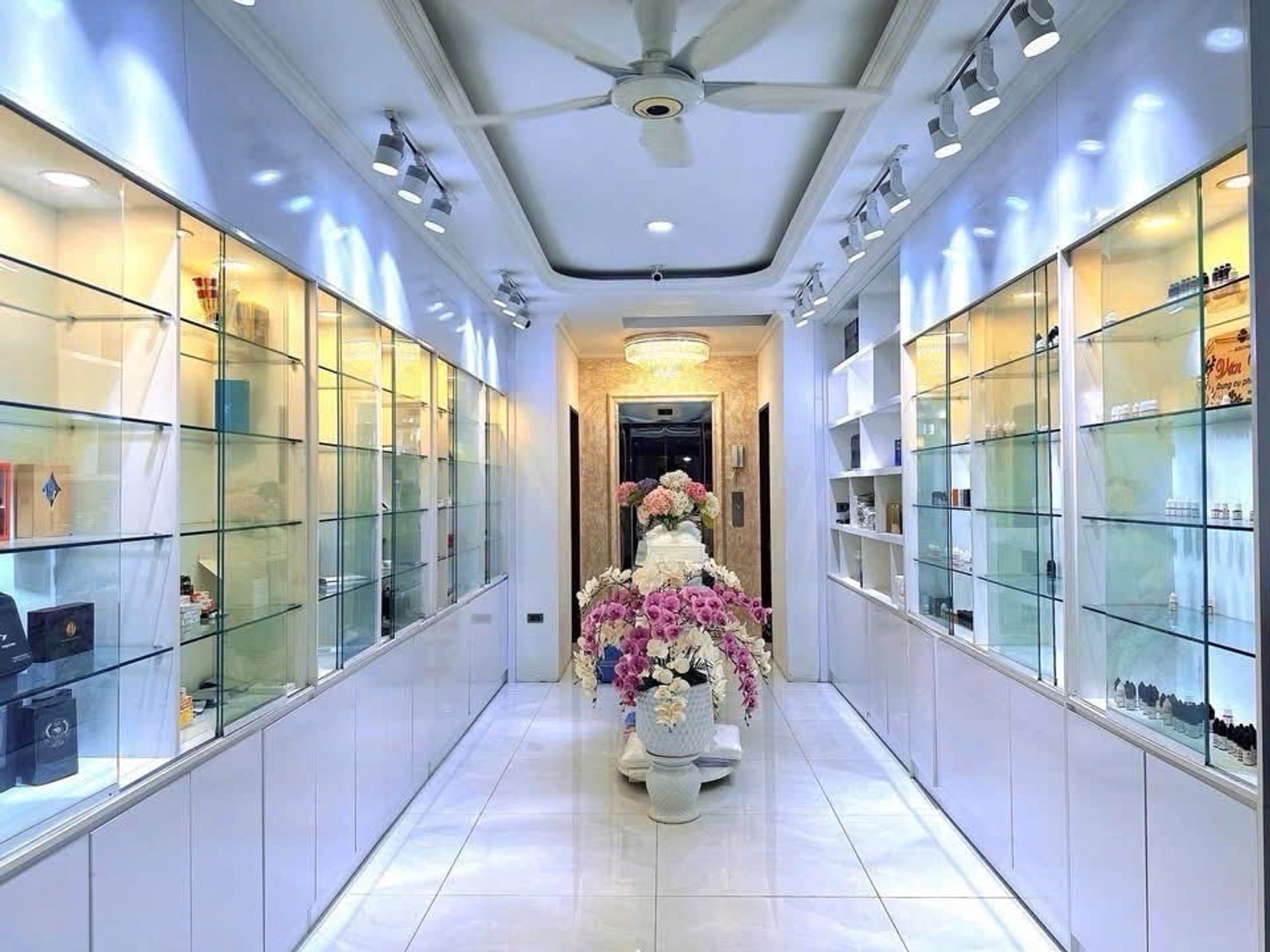 26 TỶ – THÁI THỊNH – 62M² – 7 TẦNG THANG MÁY – MẶT NGÕ KINH DOANH – Ô TÔ – PHÂN LÔ – NGÕ THÔNG