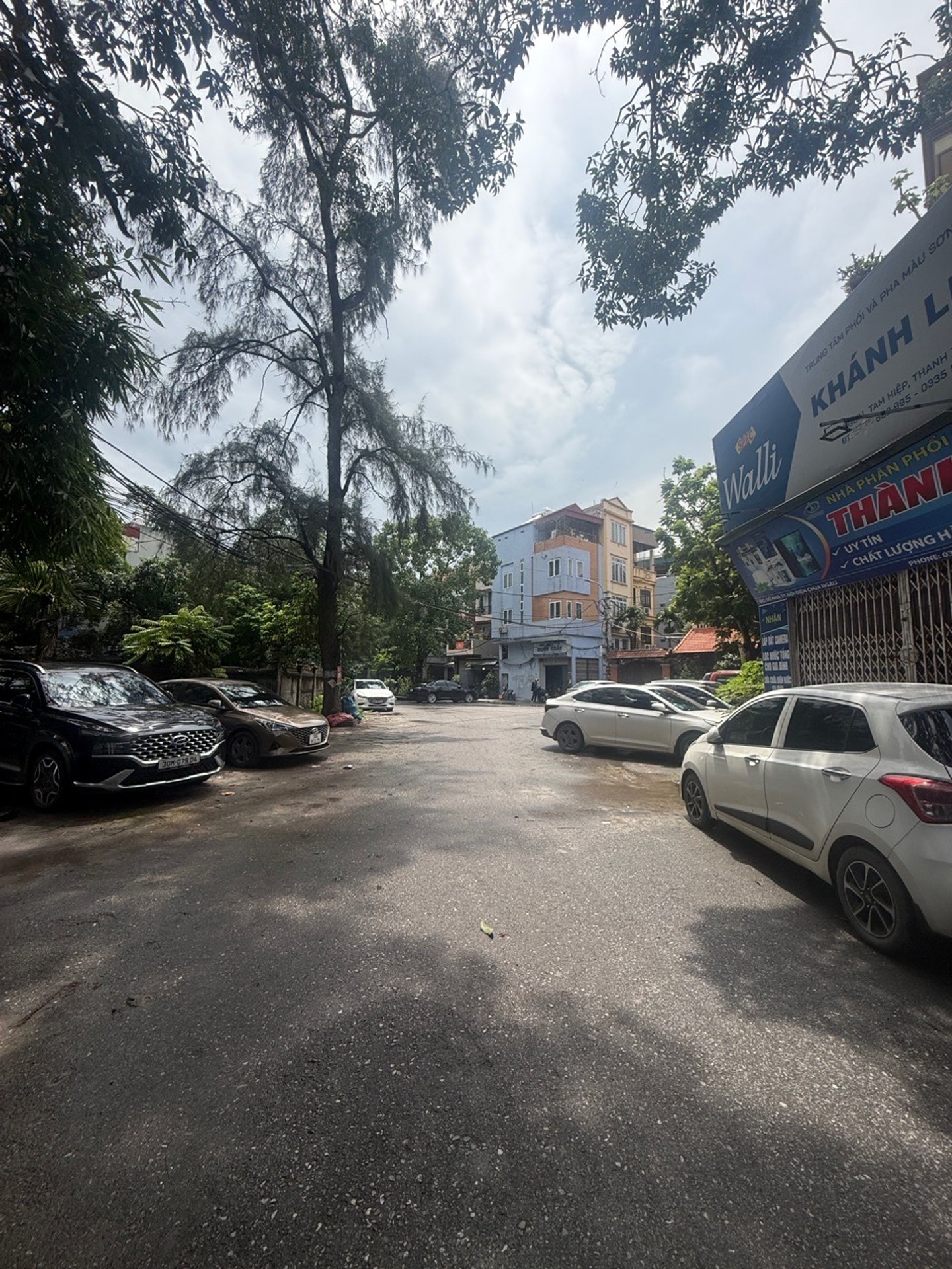 Đất mặt ngõ ô tô chạy quanh - Cơ hội vàng tại Ngọc Hồi