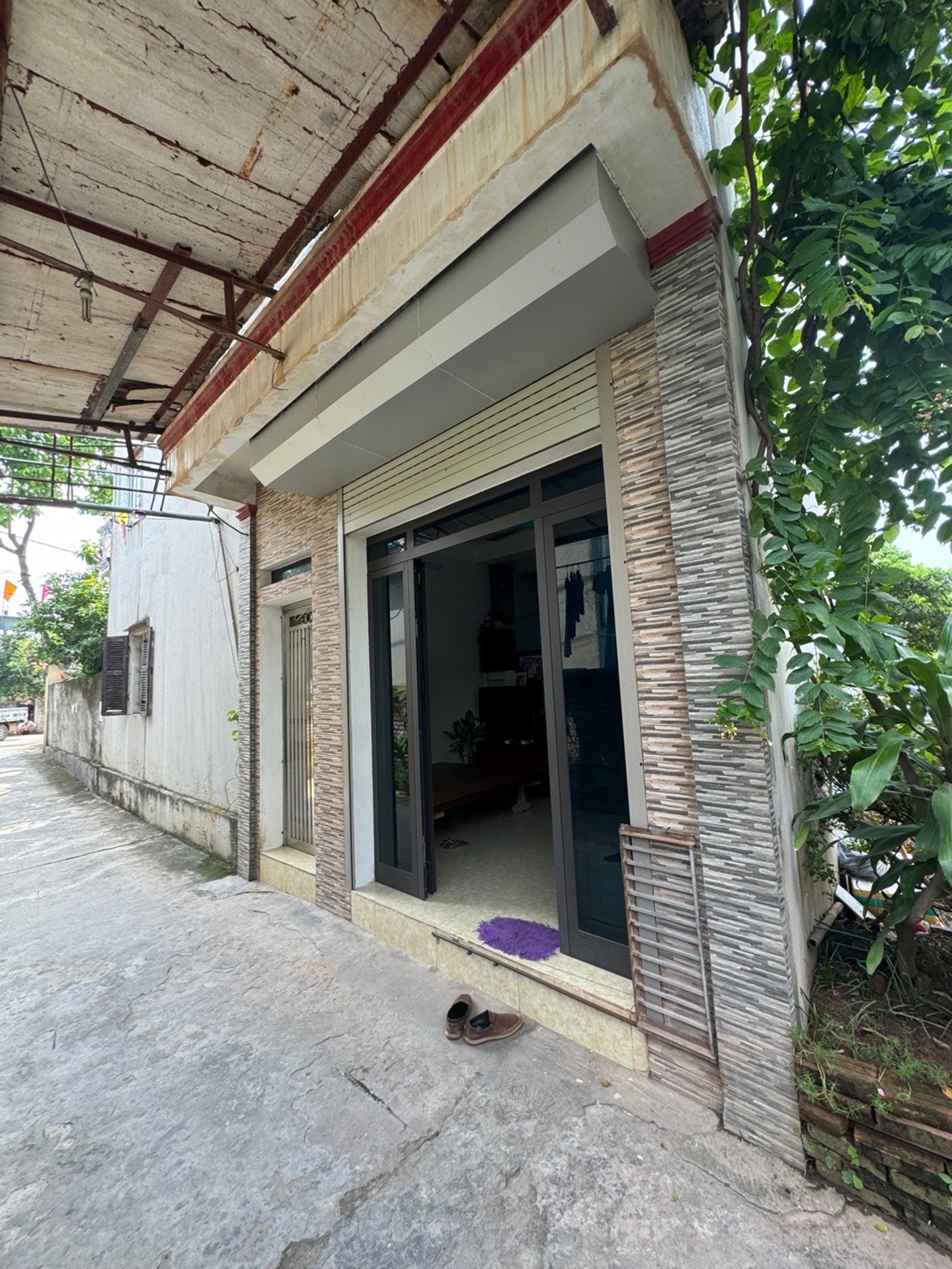 Cơ hội sở hữu nhà riêng 4 tầng kiên cố tại trung tâm quận sôi động