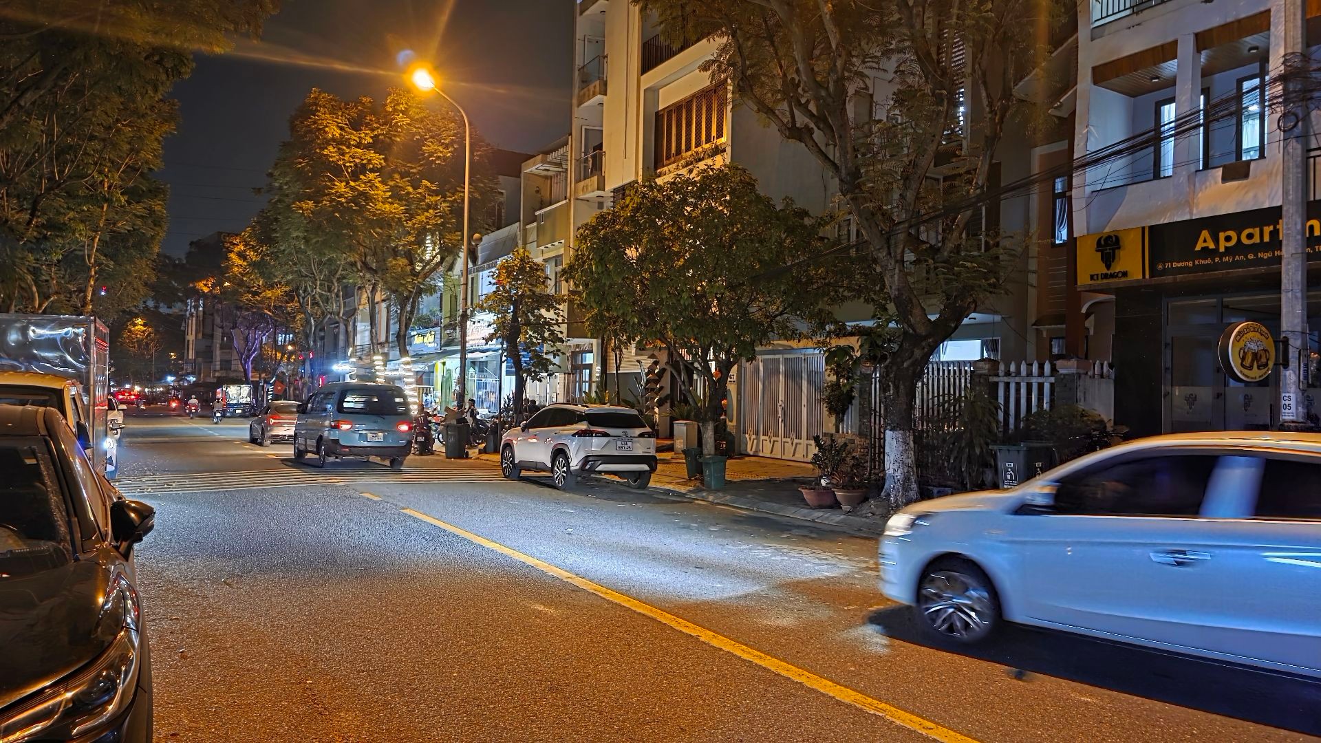 Bán đất lô góc mặt phố Dương Khuê, vị trí kinh doanh sầm uất, Ngũ Hành Sơn