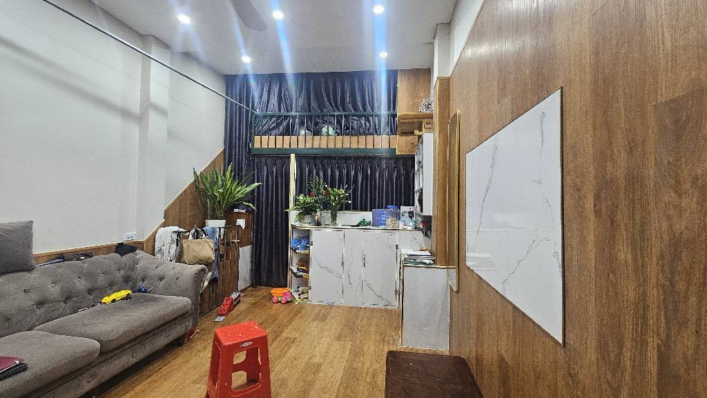 Nhà 2 tầng ngõ thông, ô tô nhỏ qua tại Hà Đông