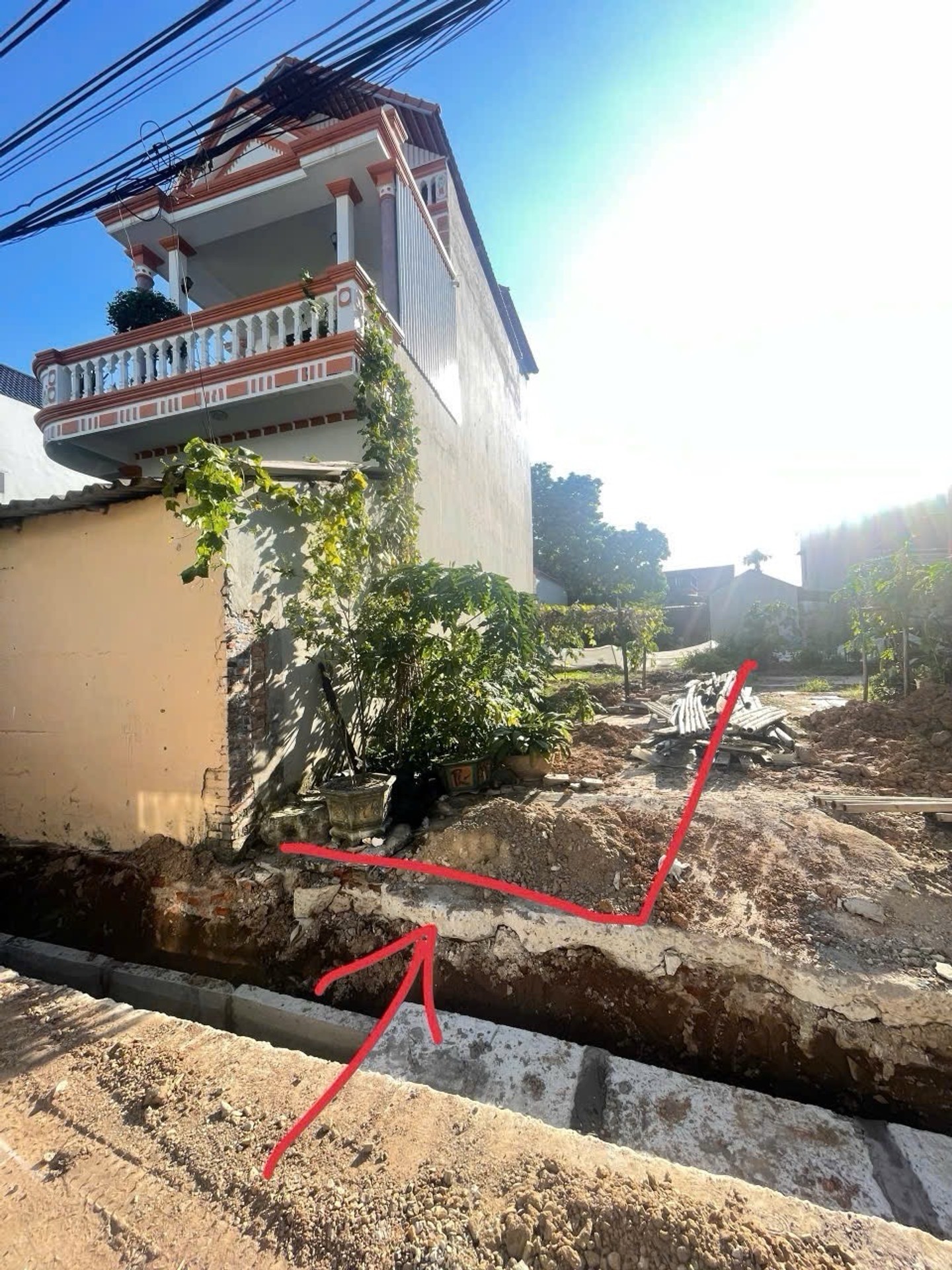 Đất phân lô kinh doanh , ô tô 32 chỗ vào tận nơi , đường thông tại Lạc Đạo, Hưng Yên