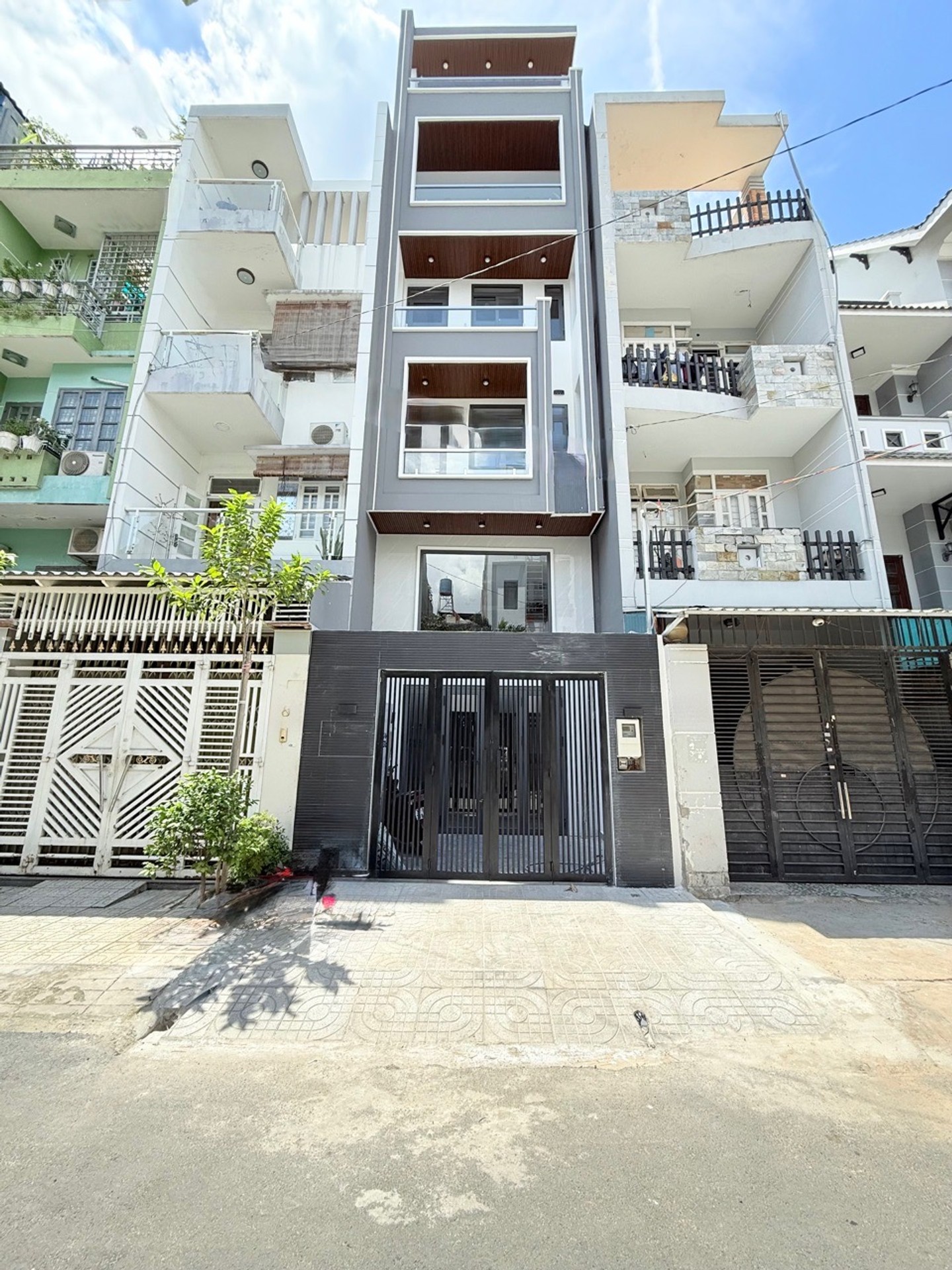 Bán nhà riêng 6 tầng mới xây tại phường 14, quận Gò Vấp, diện tích 72m2