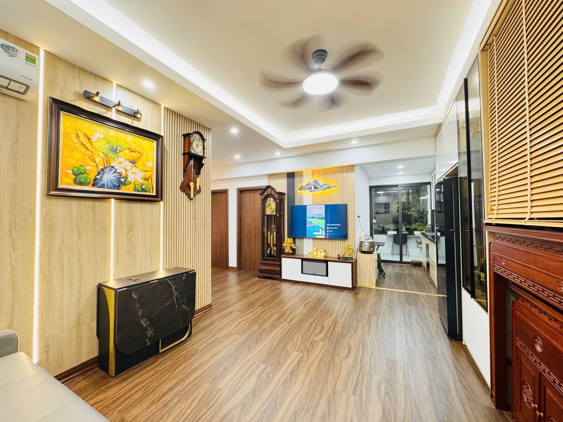Căn hộ 3 phòng ngủ tại Bán đảo Linh Đàm - Không gian sống xanh mát, tiện ích hoàn hảo