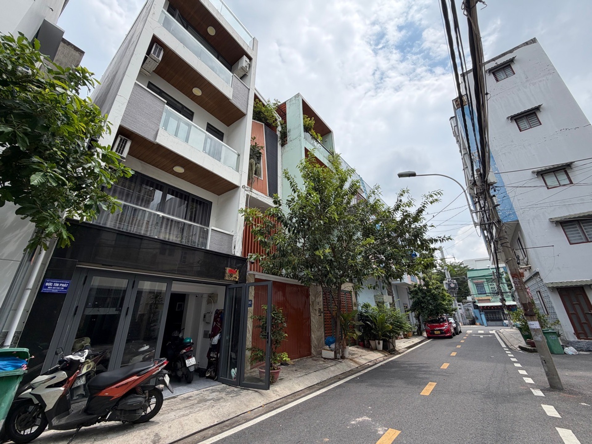 Cơ Hội Sở Hữu Nhà Mặt Phố Đẹp Quận 7 Giá Tốt Hiếm Có