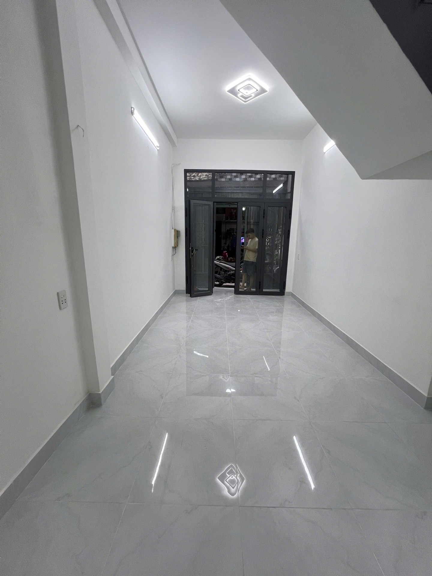 Bán nhà riêng 2 tầng Quận 8 diện tích 26,1m² giá 3,1 tỷ đồng