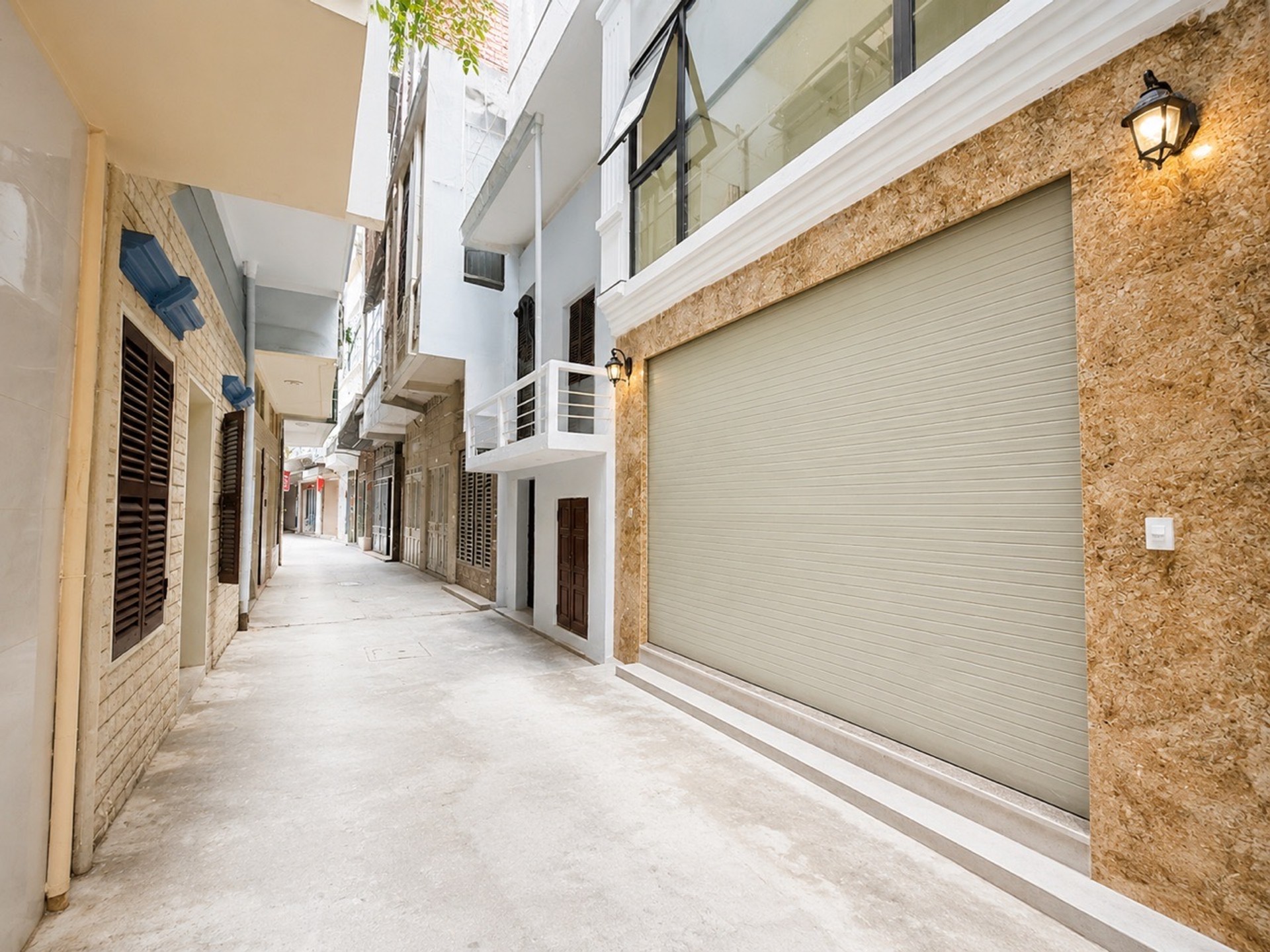Nhà đẹp 6 tầng thang máy, ngõ ô tô Bạch Mai