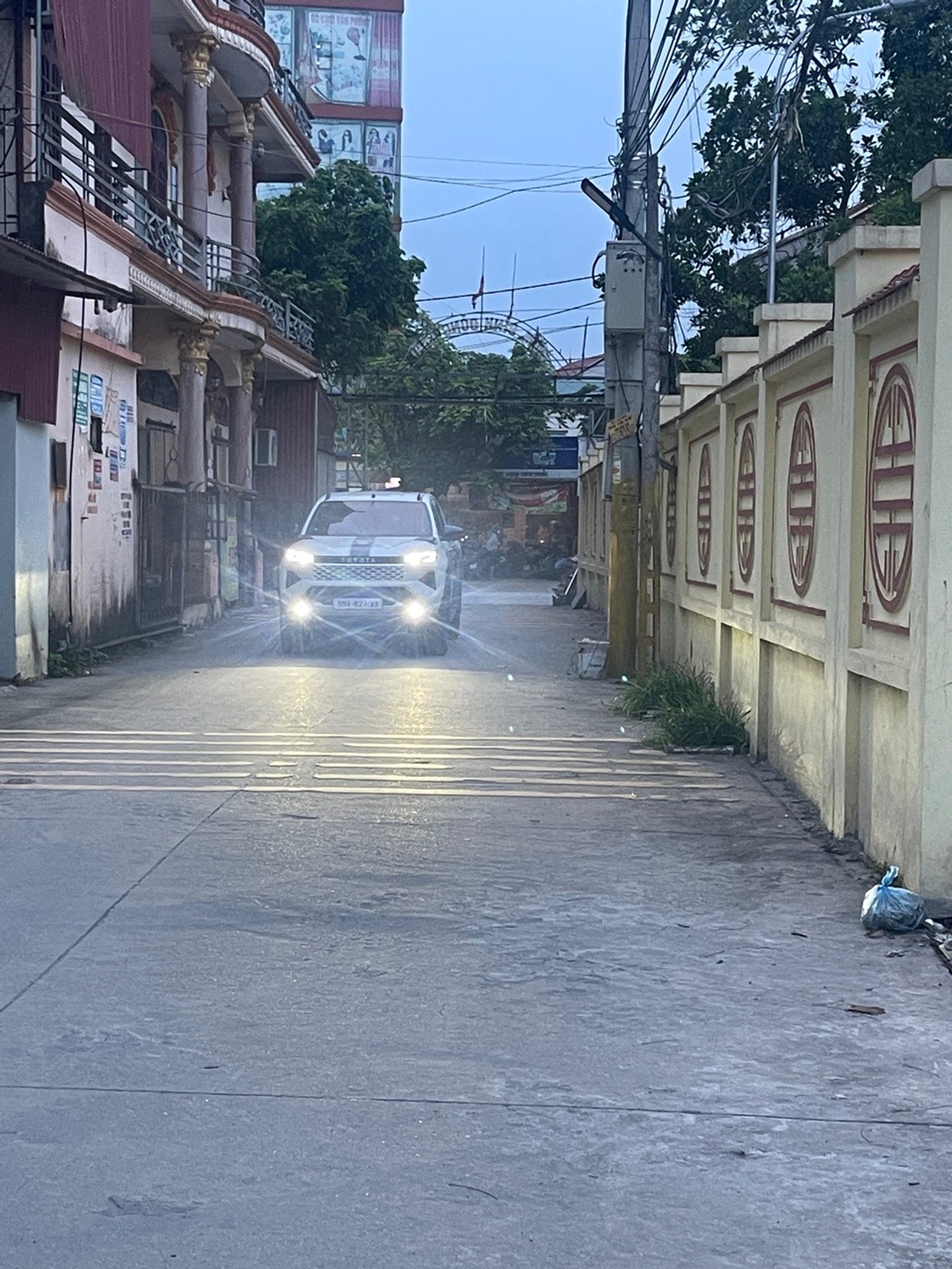 Cơ hội sở hữu nhà 3 tầng lô góc giá cực tốt tại Đông Thái