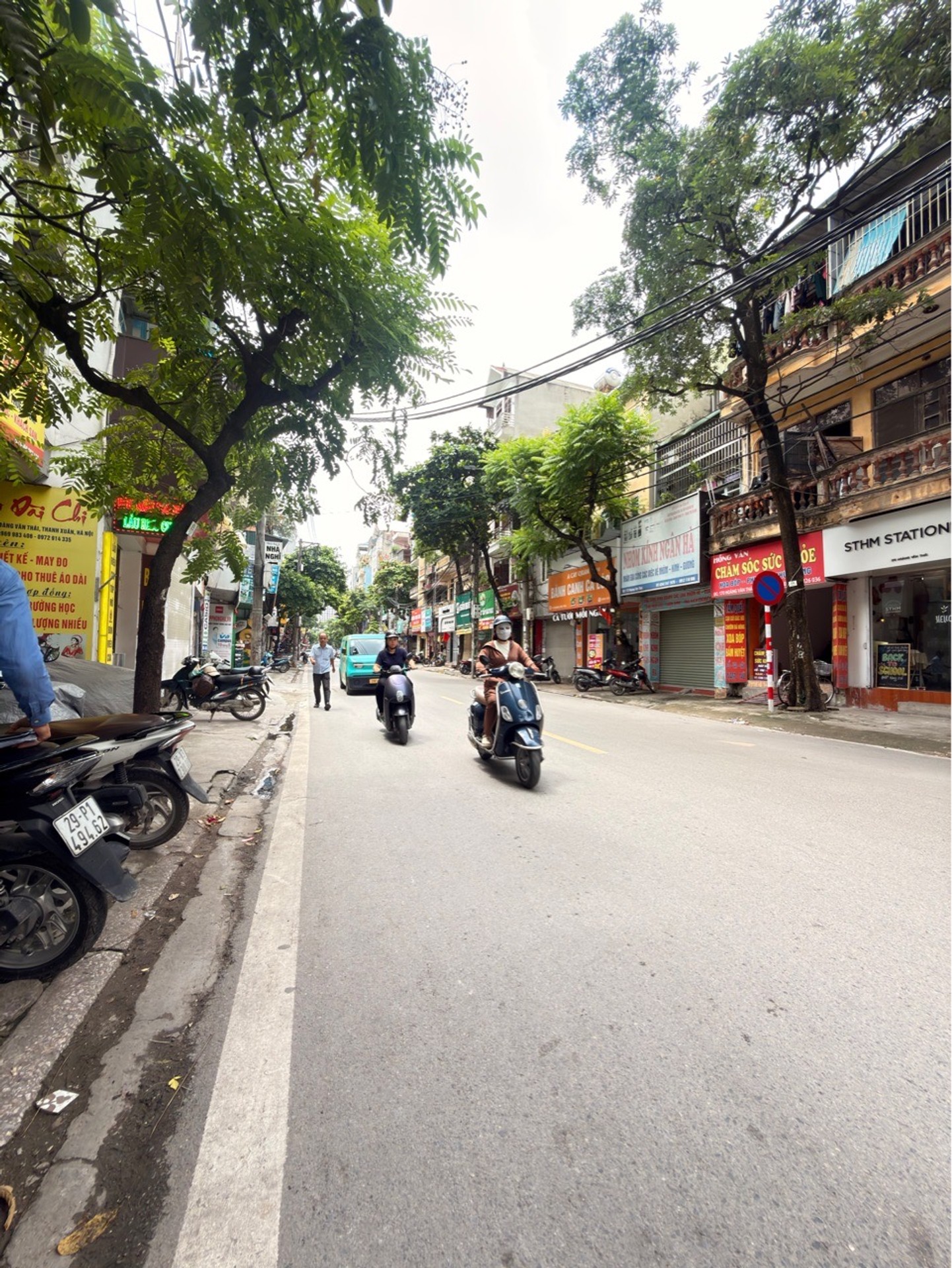 Bán nhà mặt phố Hoàng Văn Thái 6 tầng lô góc, kinh doanh sầm uất, 48m2, mt 4m, 18 tỷ