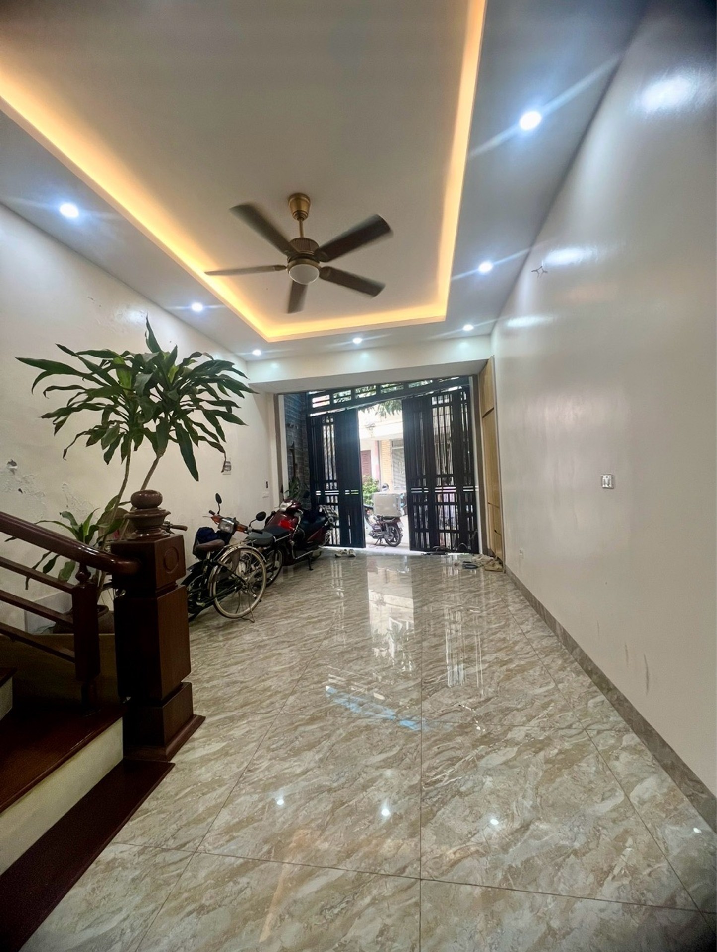 Bán nhà riêng 4 tầng tại trung tâm Thanh Xuân, ô tô đỗ cửa, 58m2, 7.8 tỷ