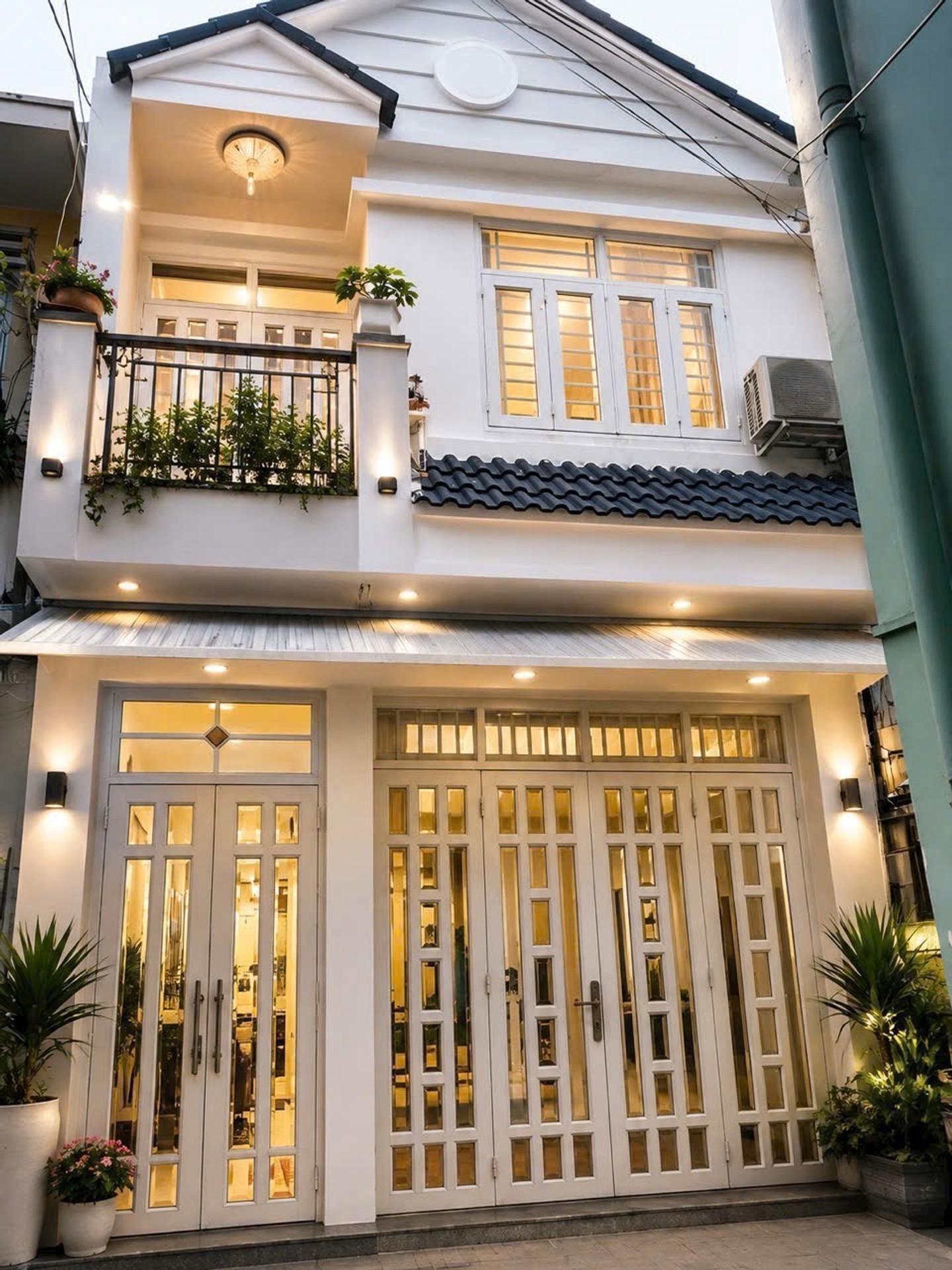 Bán nhà riêng 2 tầng, 3 phòng ngủ, Bình Thạnh, giá 10.6 tỷ