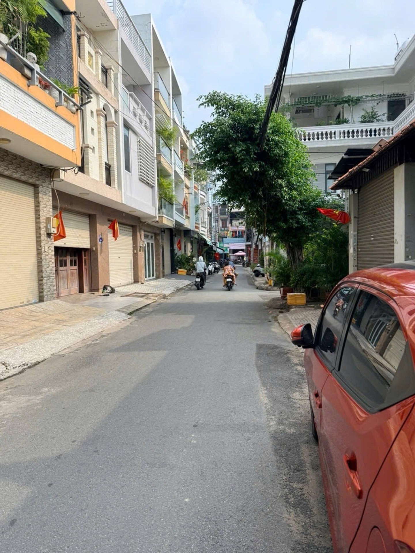 Nhà đẹp 4 tầng Tân Phú, giá hấp dẫn gần trung tâm