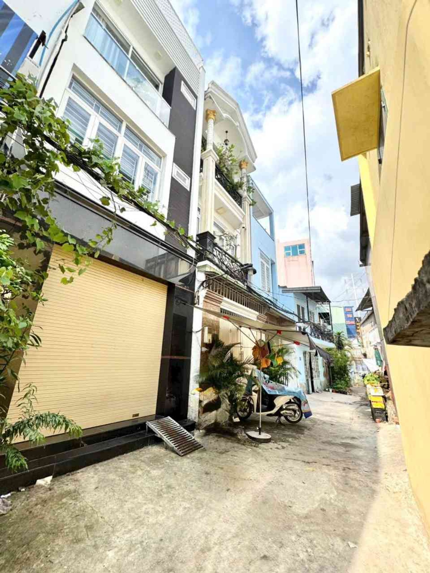 ‎🌈🌈🌈 NHÀ 4 TẦNG- DT 42M- NGUYỄN XÍ- F BÌNH LỢI TRUNG