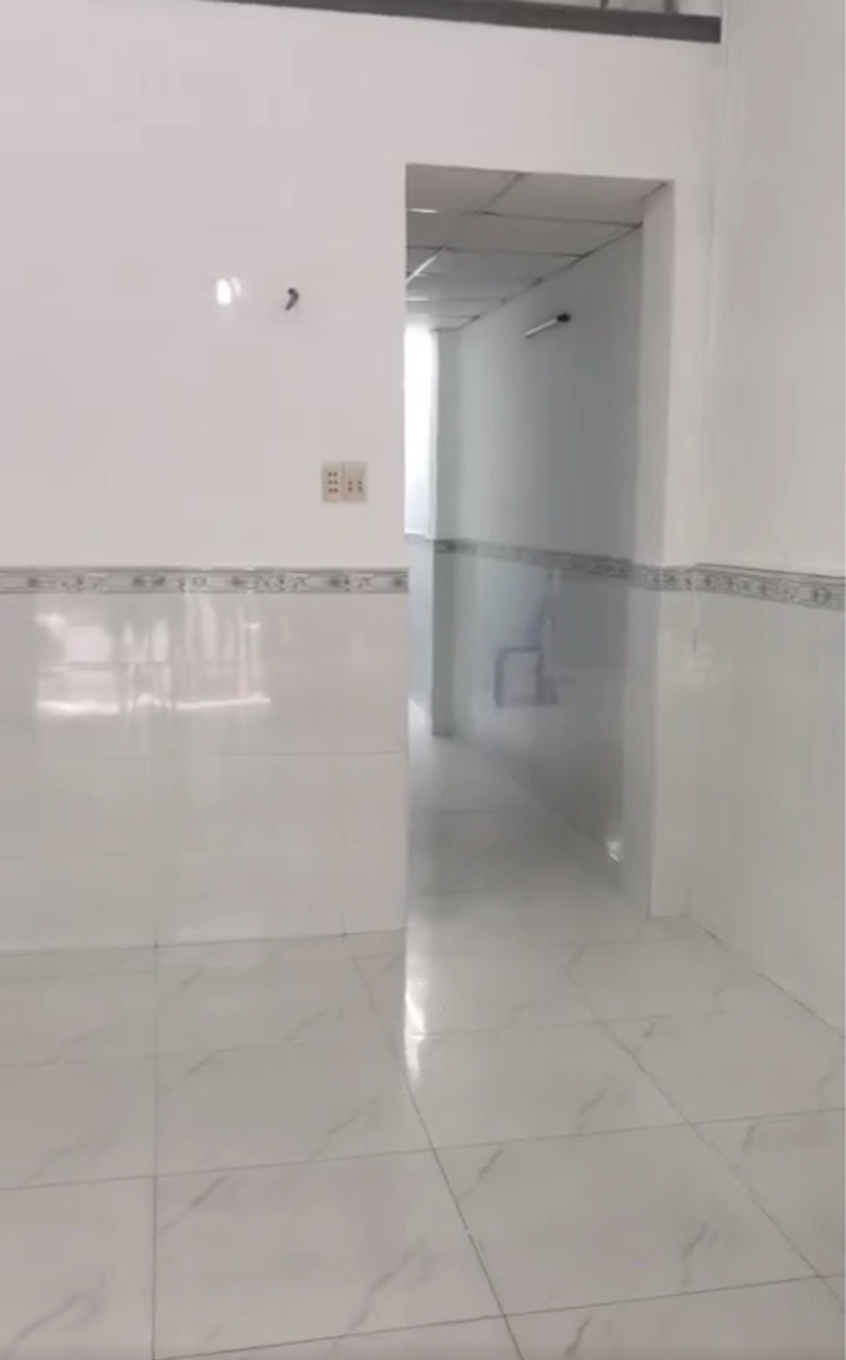 - PHAM VĂN CHIÊU GÒ VẤP - ĐƯỜNG 4M - ÔTÔ NGỦ NHÀ - 2 TẦNG - (4x13) - 3PN & WC - CHÀO 3,85TỶ - TL