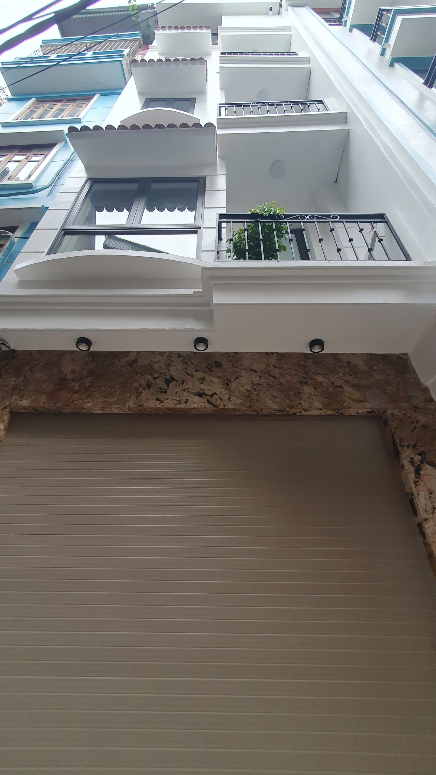Bán nhà Bằng Liệt, Hoàng Liệt, Gara ô tô,thông kinh doanh,6T thang máy, 35m2, 11 tỷ(CTL)