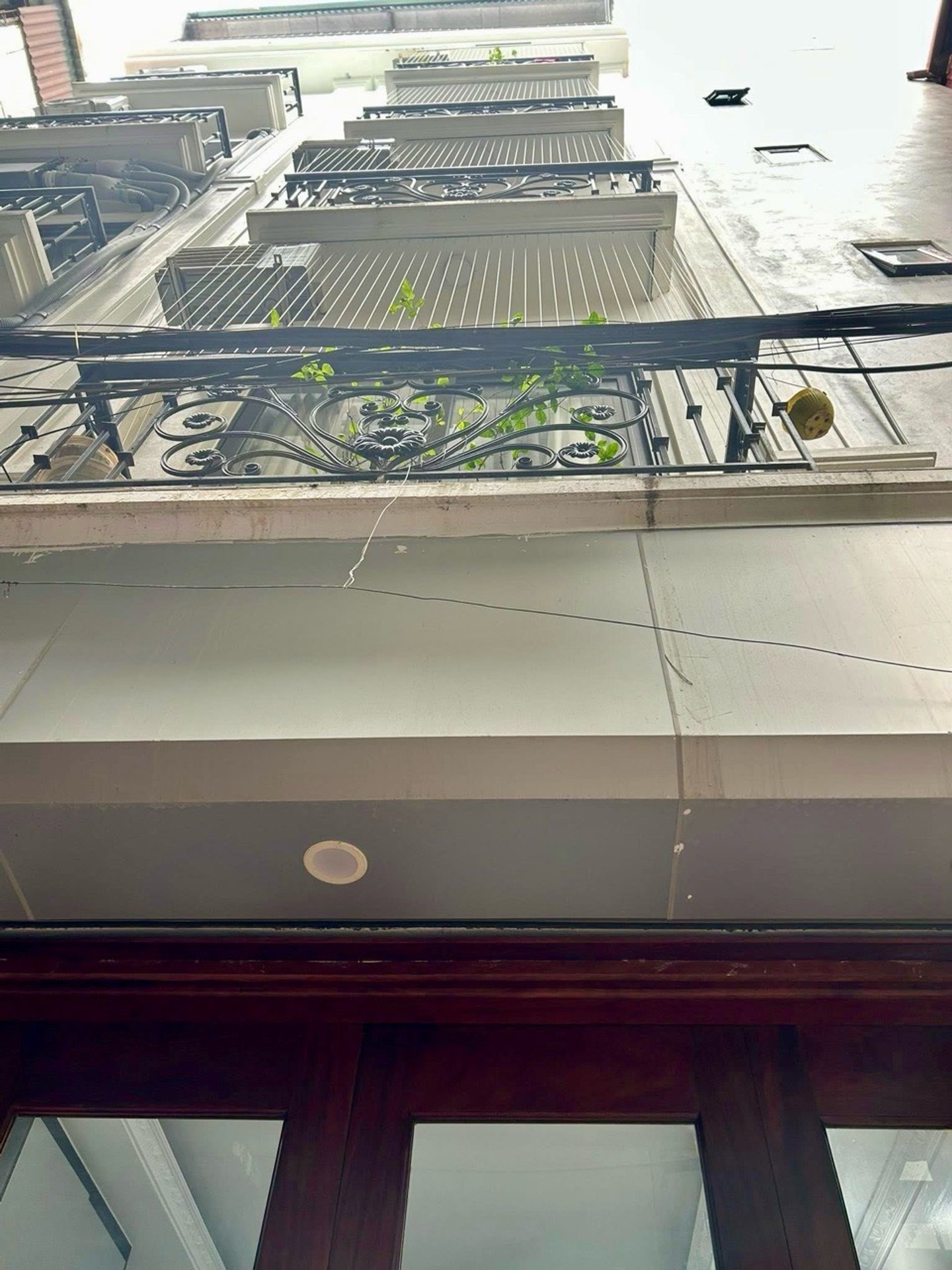Bán nhà Đại Từ, Định Công, Ô tô, gần phố, 6 tầng thang máy, 34m2, 8.5 tỷ(CTL)