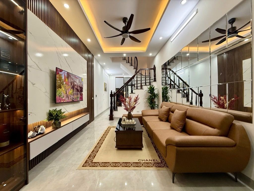 Bán nhà Trường Chinh, Đống Đa, Ngõ thông, Full nội thất xịn sò, 34m2, 8.6 tỷ