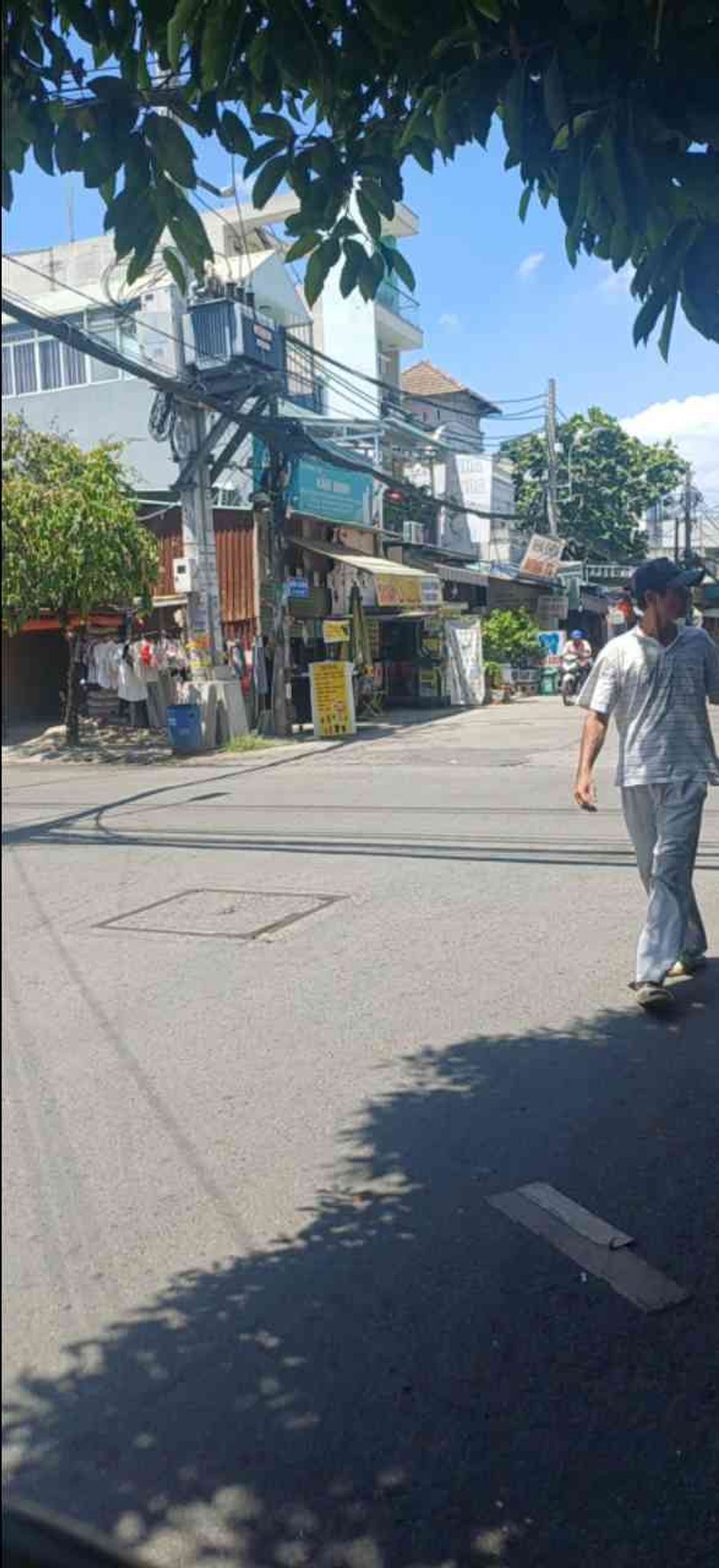 Gò Xoài Bình Tân, bán nhà căn góc gần nhà thờ Bình Thuận, hẻm xe hơi 8m