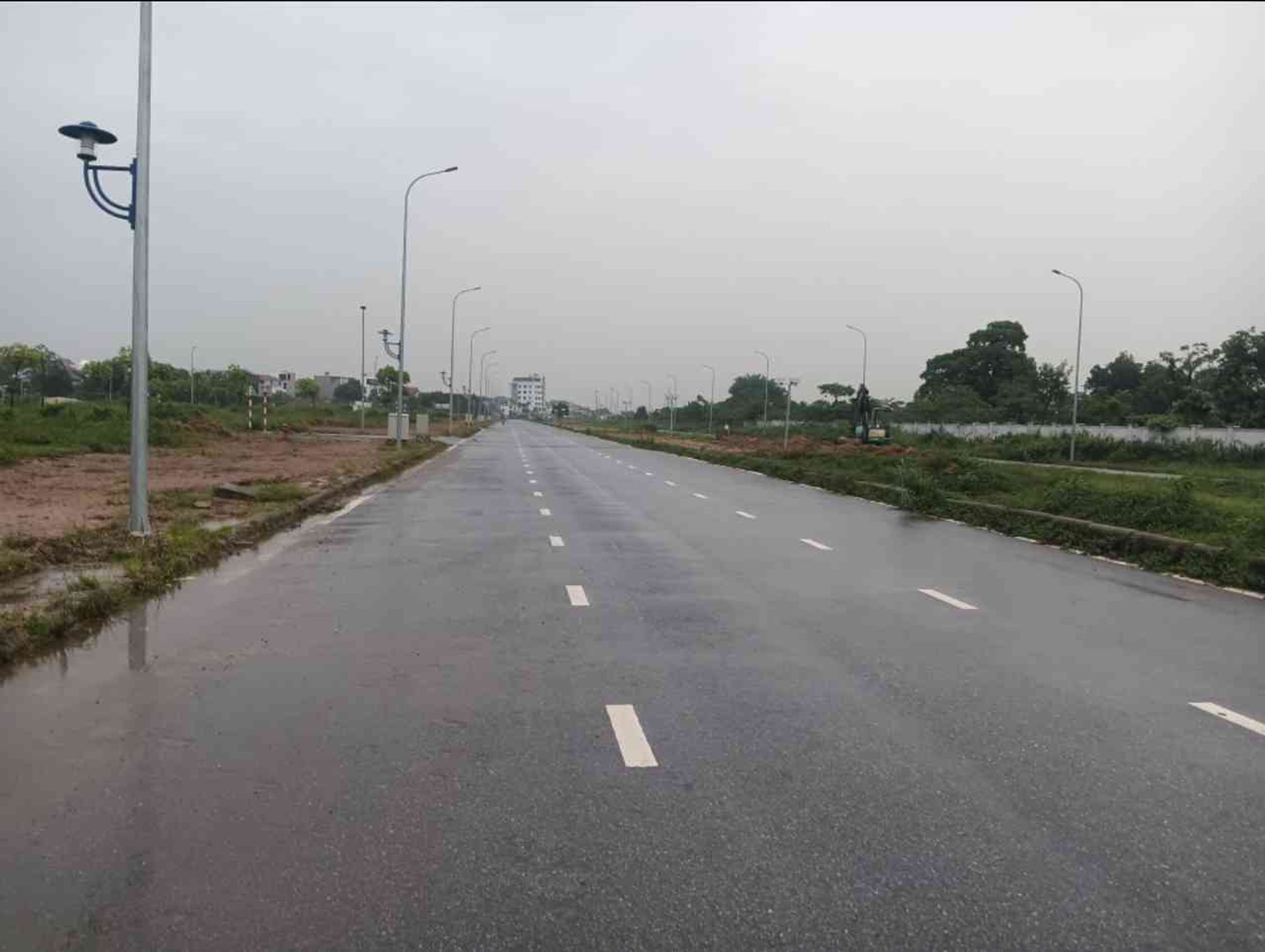 ĐẤT - PHÂN LÔ - ĐẤU GIÁ MAI ĐÌNH SÓC SƠN - LÔ GÓC - VỈ HÈ KINH DOANH