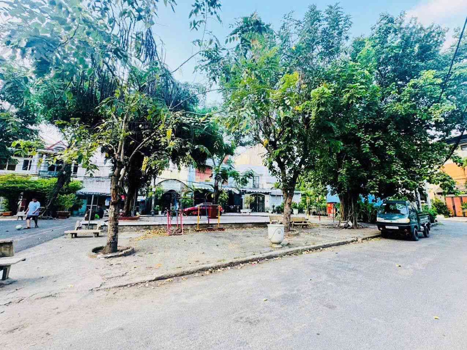 Bán nhà TP HCM, gần Emart Phan Huy Ích, 80m2, 3 Tầng, Hẻm ô tô, giá hơn 8 Tỷ