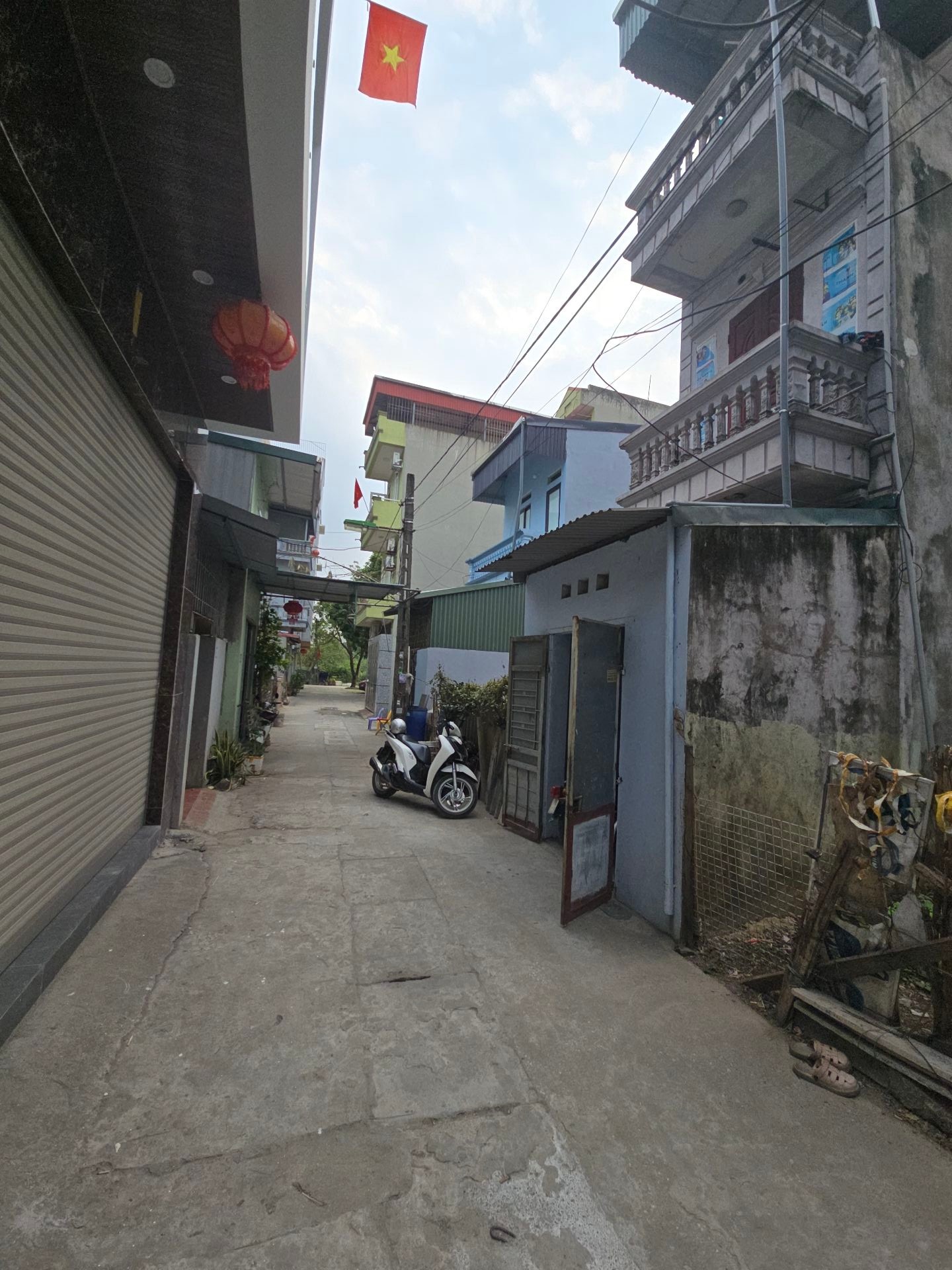 Cơ hội hiếm có sở hữu nhà riêng mặt ngõ ô tô tại vị trí trung tâm