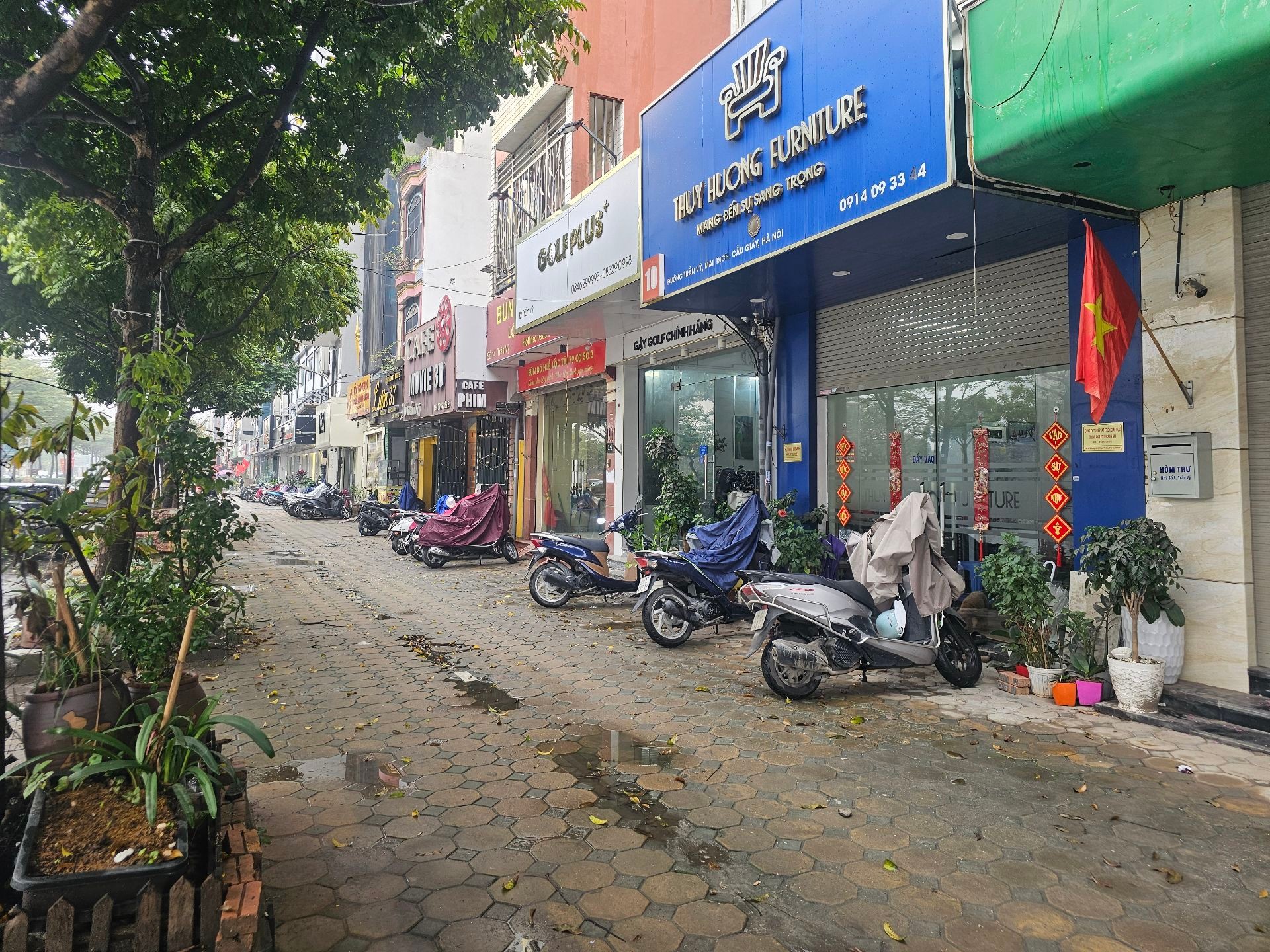 Bán nhà mặt phố Trần Vỹ, 75m², 4 tầng, giá 43.5 tỷ, phù hợp xây văn phòng