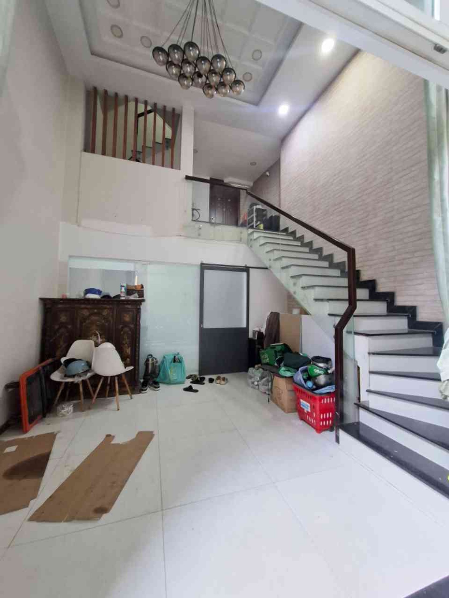 Bán nhà khu đồng bộ Nguyễn văn Công p Hạnh Thông Tphcm HXH có chỗ đậu