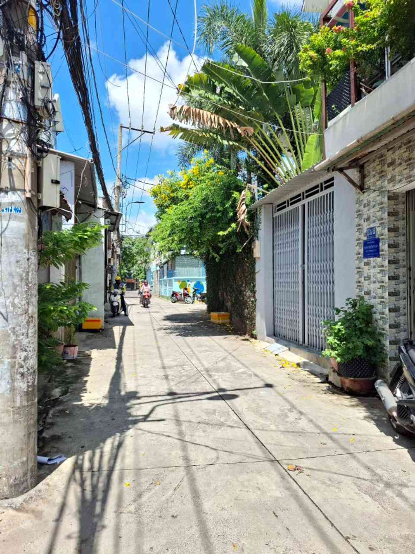 NHÀ 90,2M²(4.120m) – 2 TẦNG BTCT – 3PN – HẺM Ô TÔ – 5 TỶ