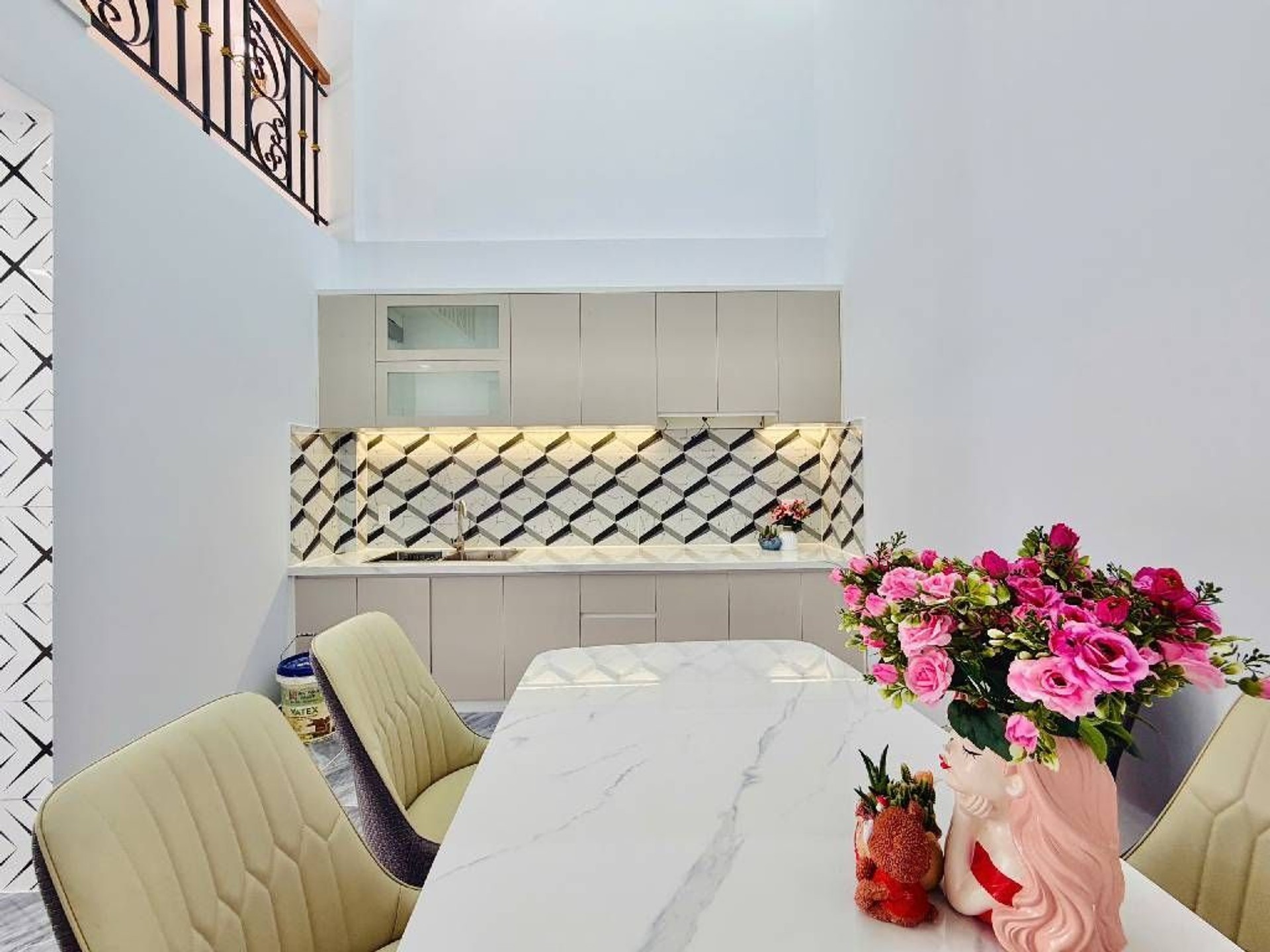 Nhà mới 5 tầng view sông trung tâm Gò Vấp - cơ hội sở hữu khó bỏ lỡ