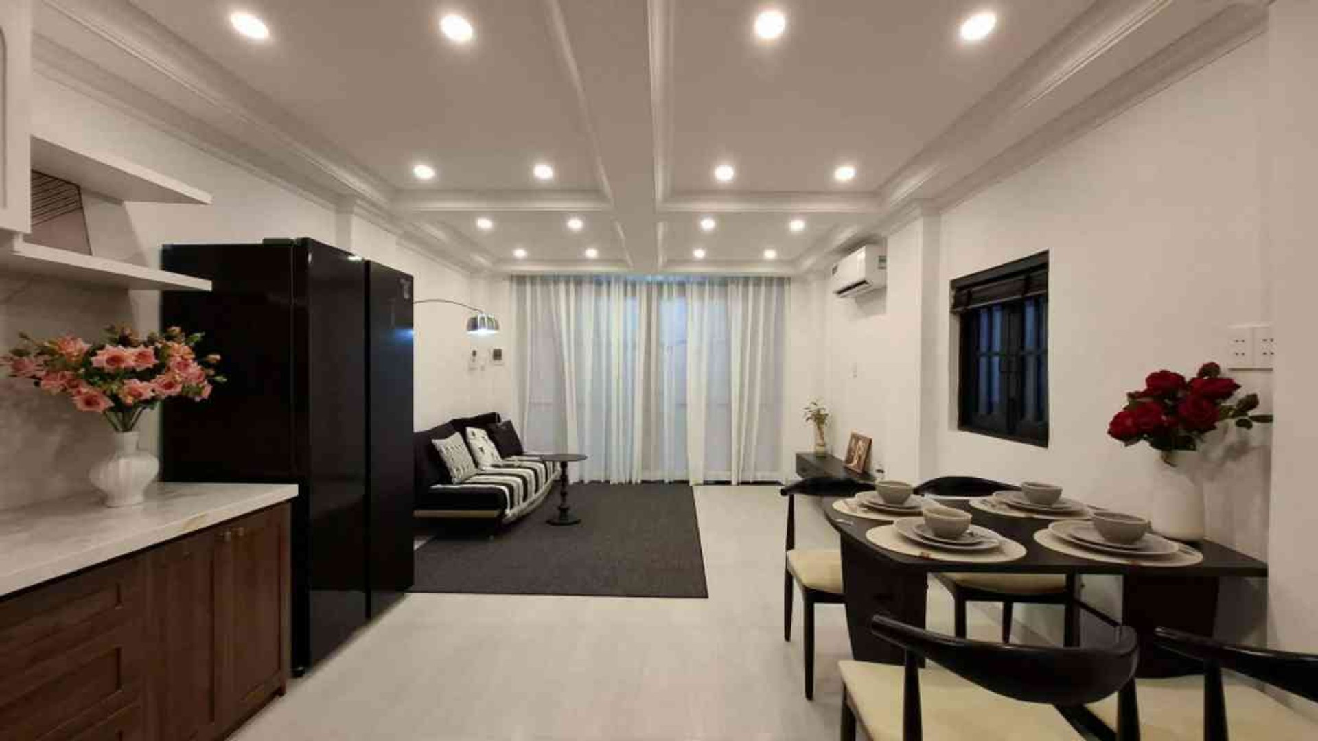 Nhà xinh quận 3, gần trung tâm, ô tô tránh thoải mái