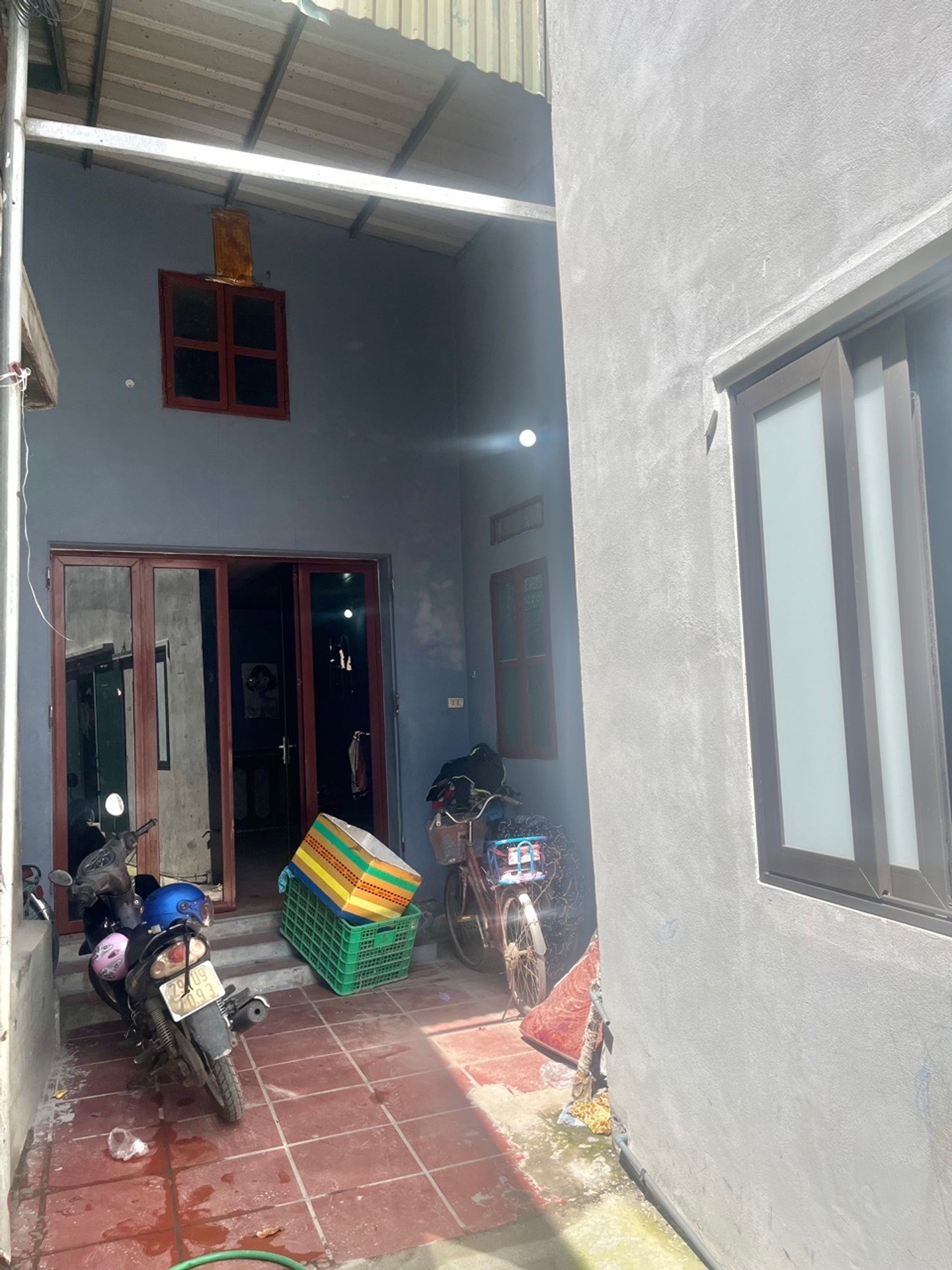 Nhà Đất Tặng Nhà C4 Gác Xép Lửng - Ngõ Ô Tô Đỗ Cổng
