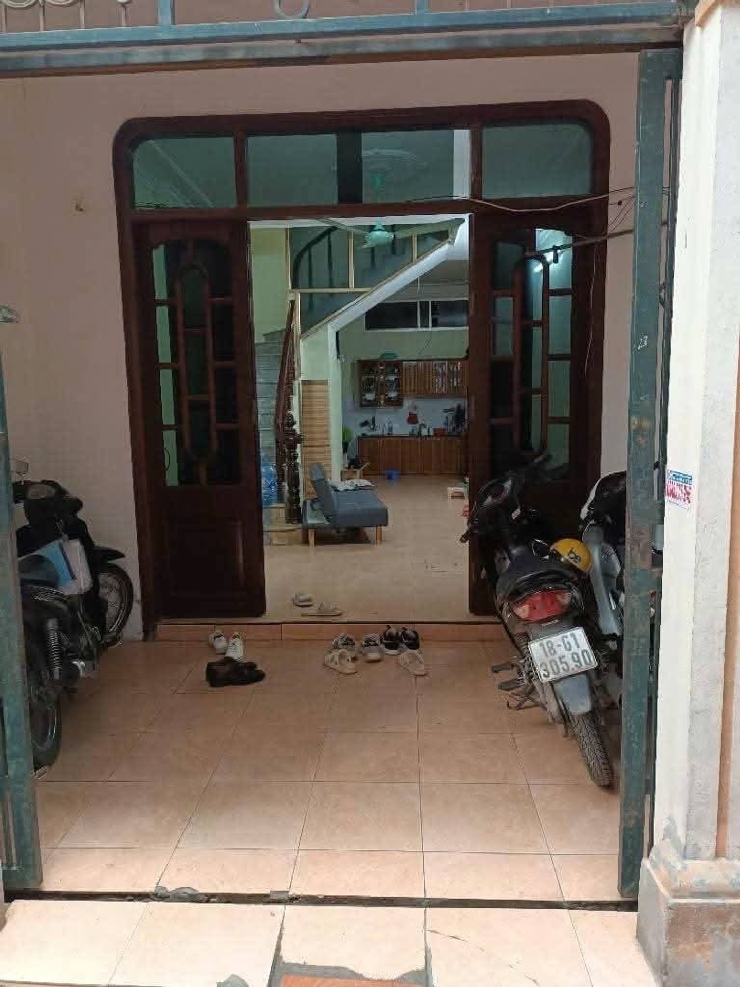 Bán nhà riêng 4 tầng diện tích 56.6m² tại Giáp Bát, Hoàng Mai, Hà Nội