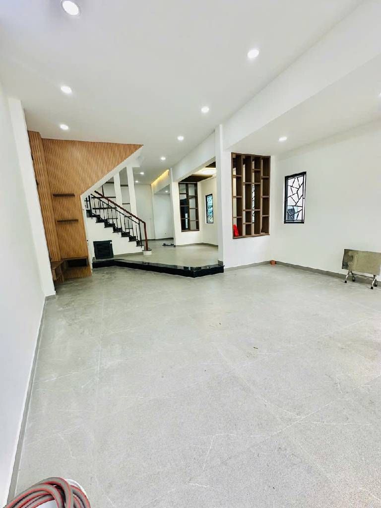 SIÊU PHẨM 4 TẦNG 80M2 MỚI TINH LÔ GÓC MẶT TIỀN KHU VIP TÊN LỬA NHIK 8 TỶ