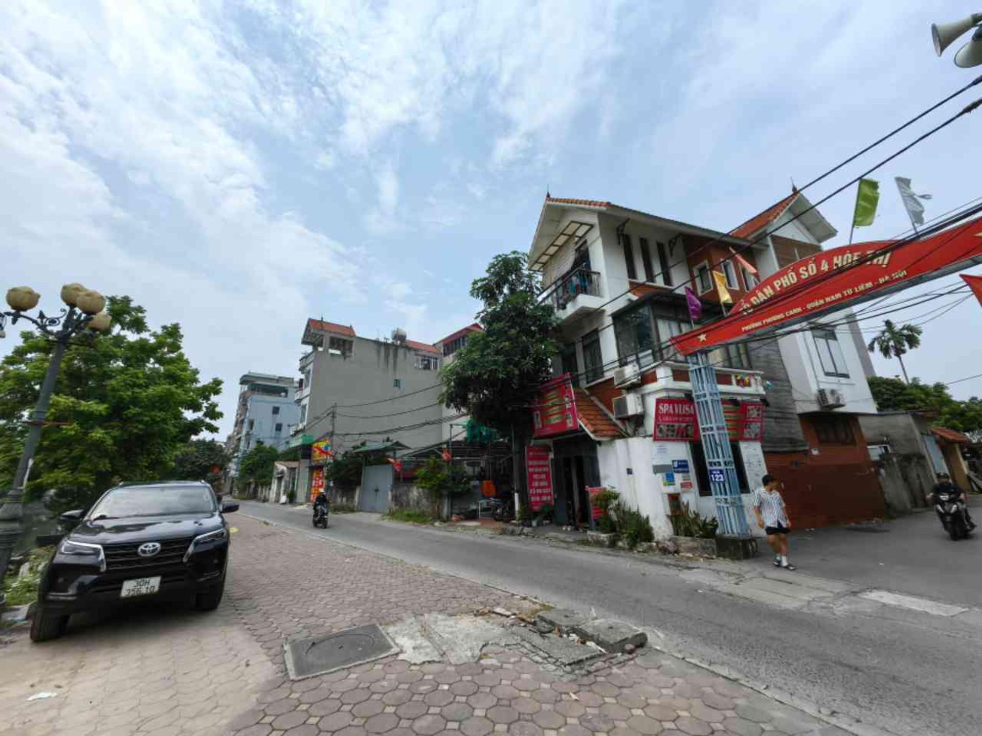 🔥🔥 MẶT NGÕ XUÂN PHƯƠNG – LÔ GÓC 2 THOÁNG – Ô TÔ TRÁNH – KINH DOANH – VỈA HÈ! 🔥🔥
🏡 VỊ TRÍ ĐẸP