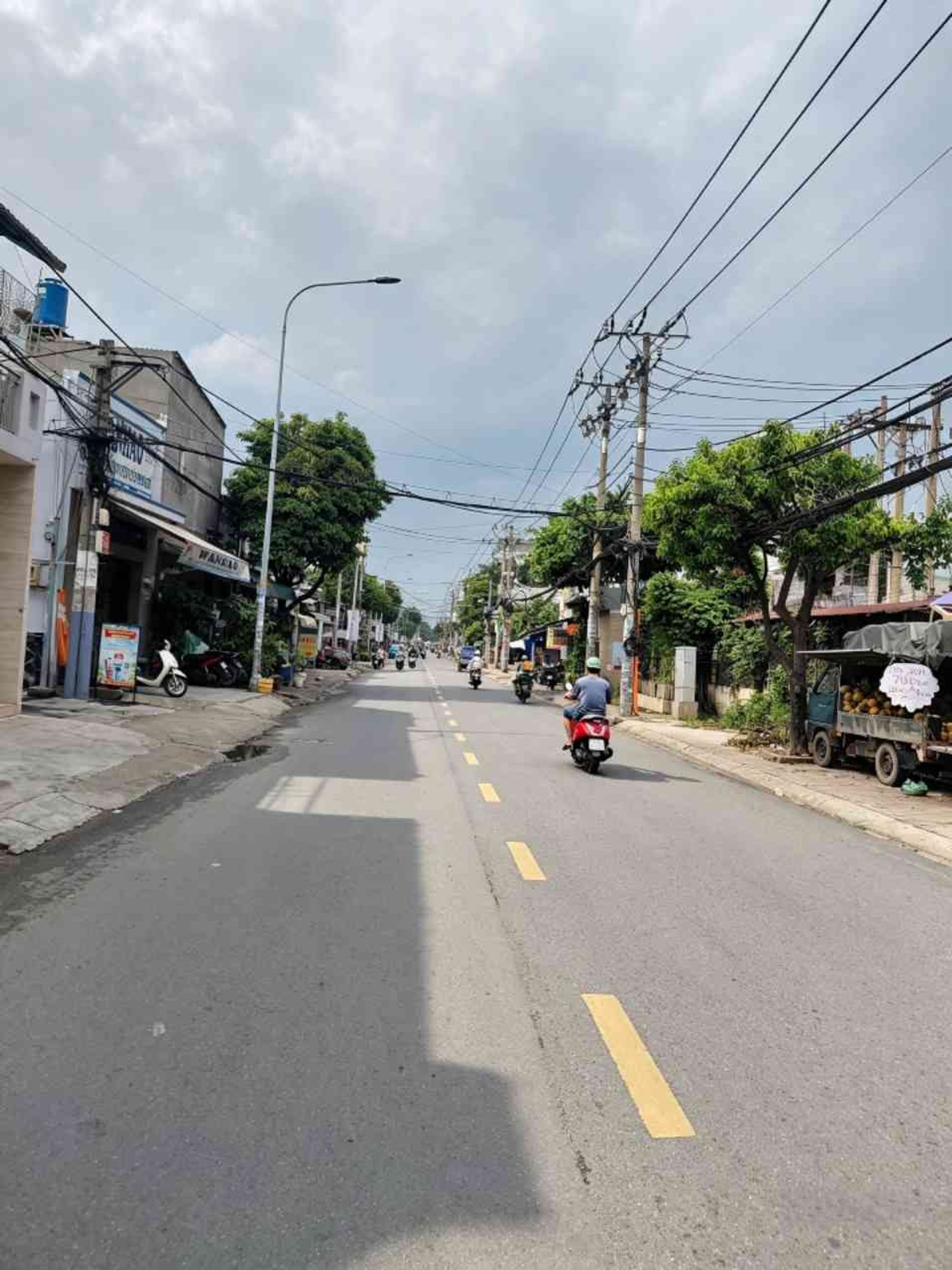 Siêu phẩm nhà mặt tiền rộng tại quận Bình Tân với giá hấp dẫn