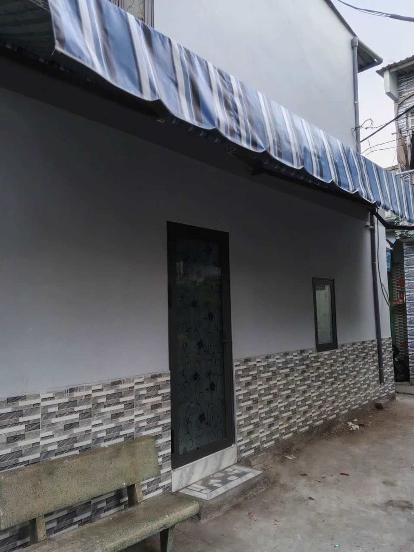 Nhà đẹp diện tích nhỏ, giá mềm, khu dân trí cao