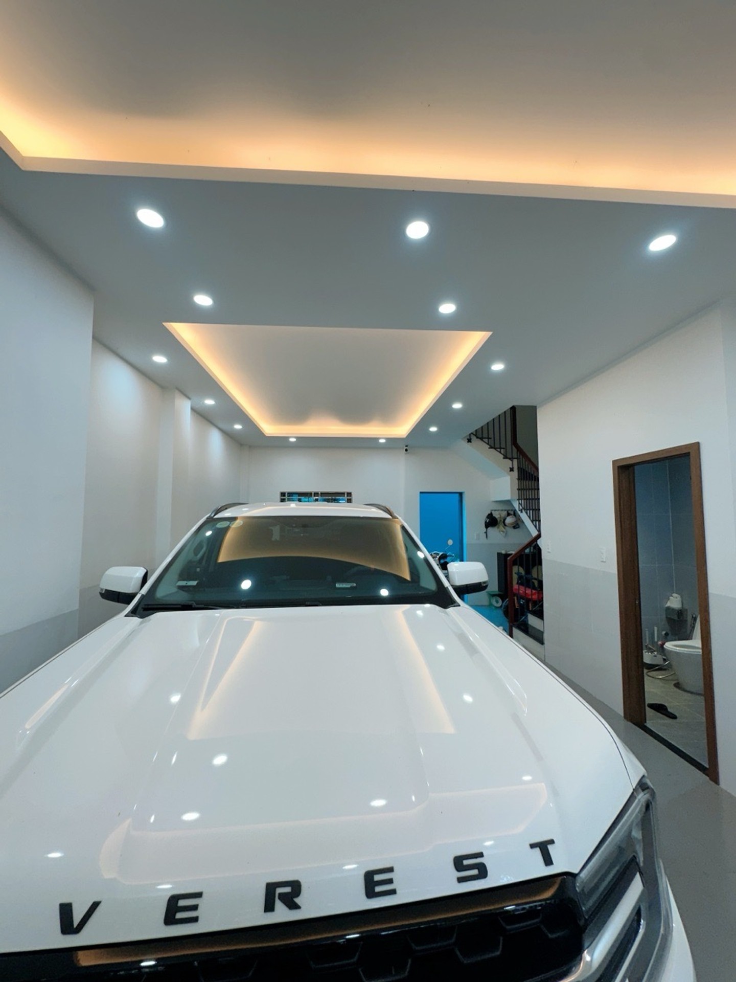 Nhà phố nổi bật Phước Thiện gần Vinhomes, thích hợp ở và làm văn phòng