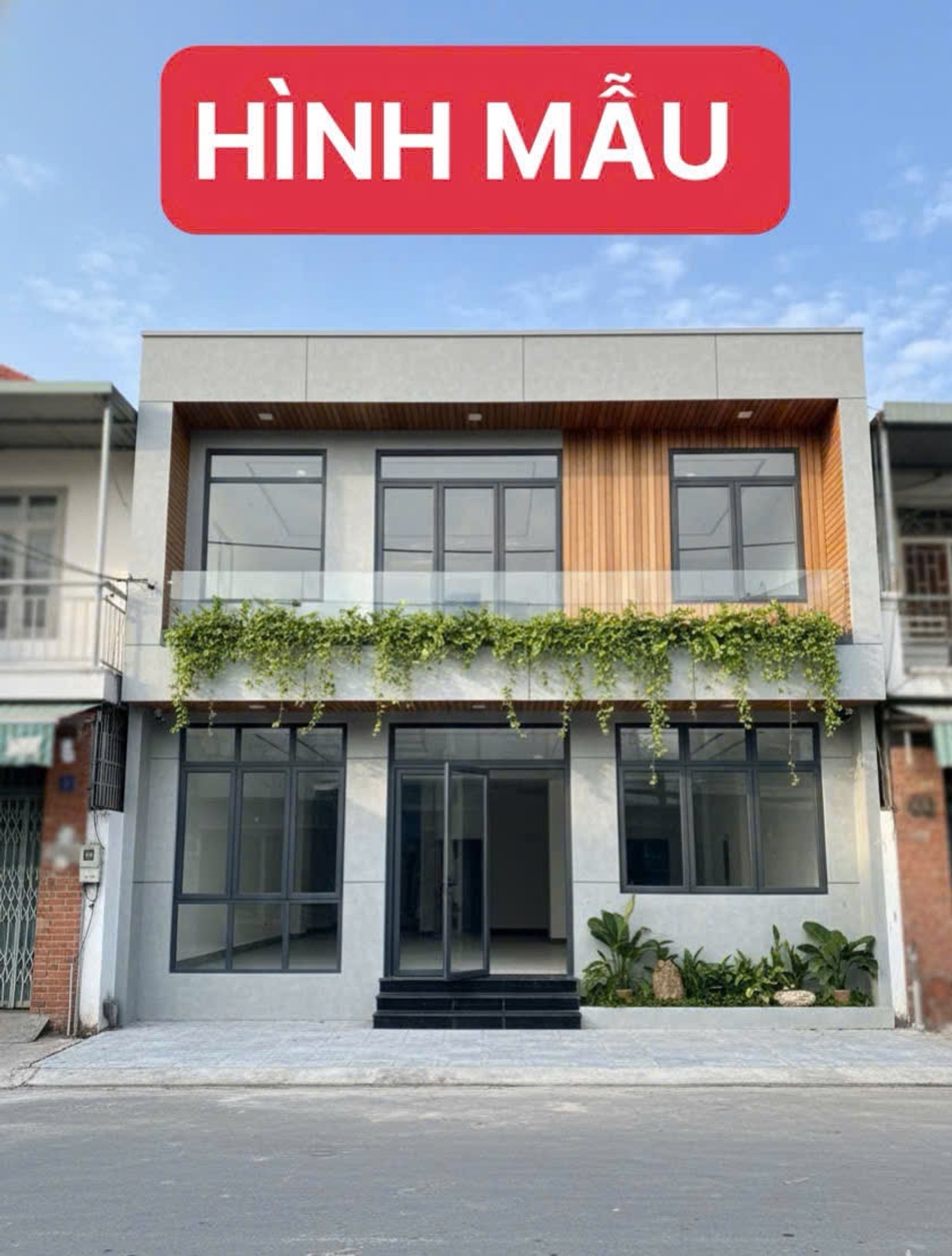 Lô Tư, Bình Tân, Bán nhà riêng 2 tầng 104m2 mặt tiền 8m gần nhà thờ Bình Thuận