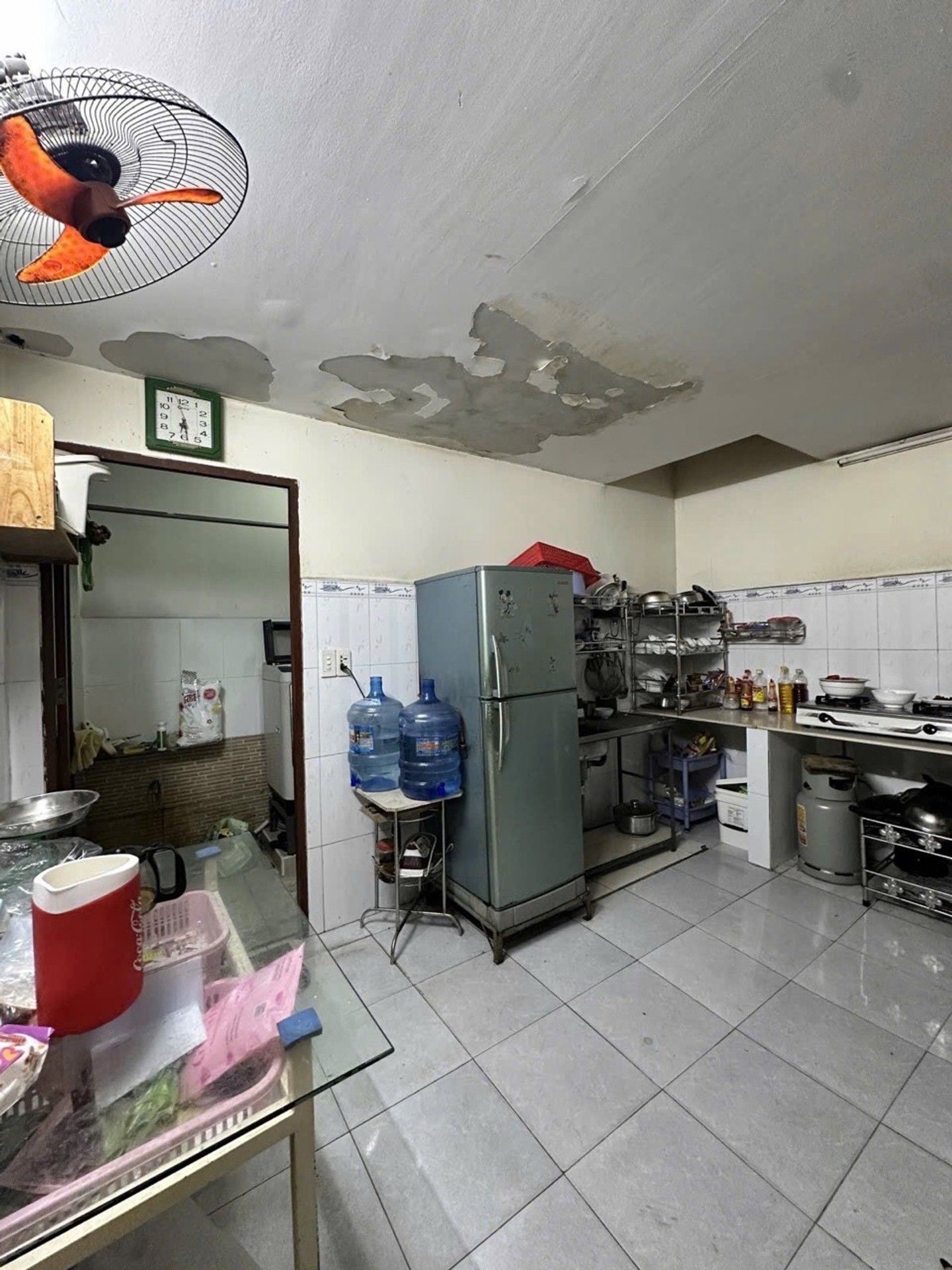 Bán nhà 2 tầng 69m2 mặt tiền 4m hẻm ôtô Bình Tân giá 5,9 tỷ