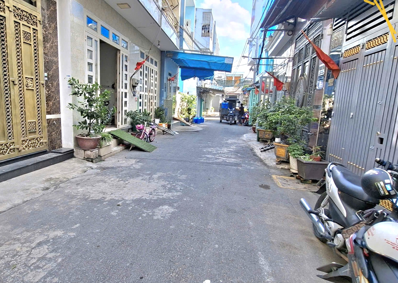 Bình Tân nhà đẹp 4 tầng hẻm xe hơi chỉ hơn 6ty