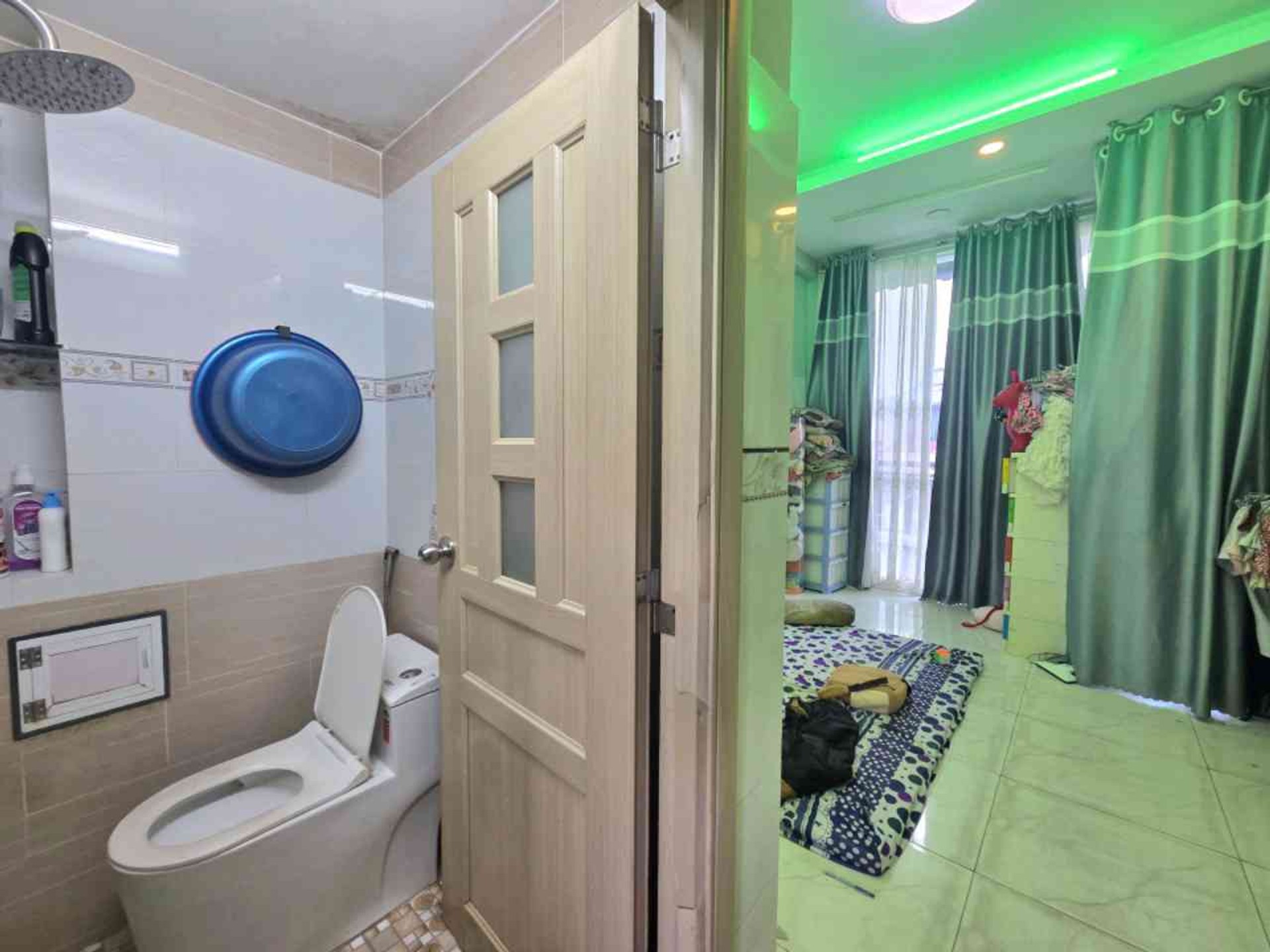Nhà mặt phố sầm uất trung tâm, 5 tầng, vào ở ngay