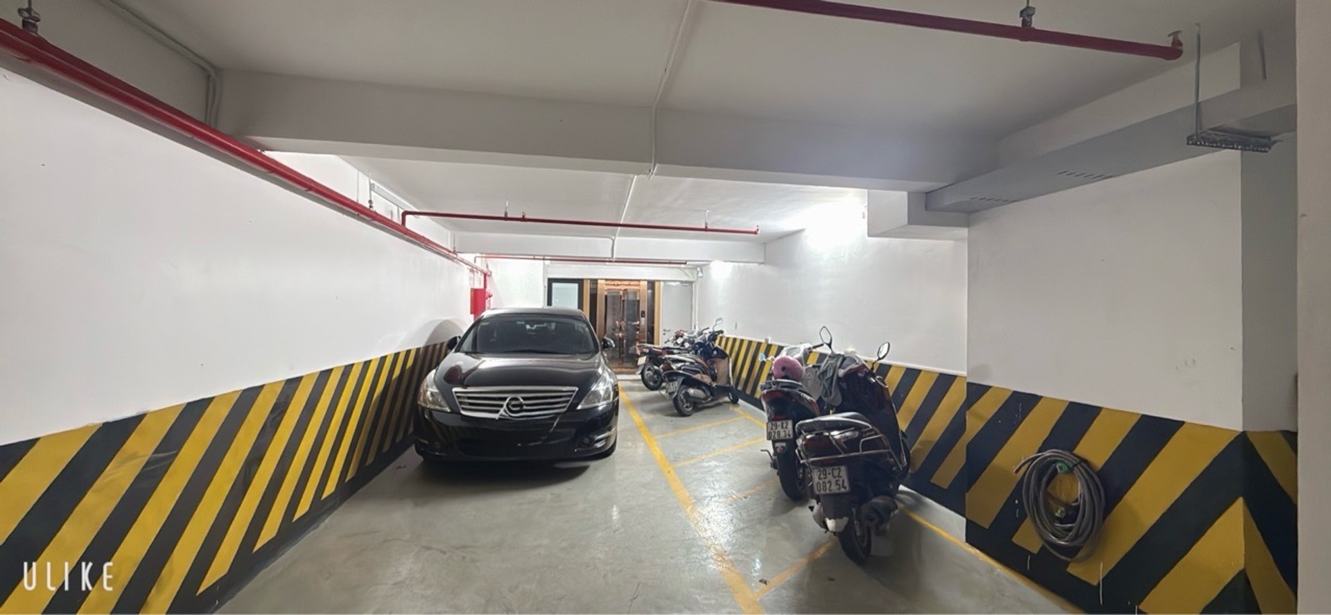 Toà Nhà Văn Phòng Sang Trọng Kết Hợp Ở ngay Nguyễn Văn Cừ