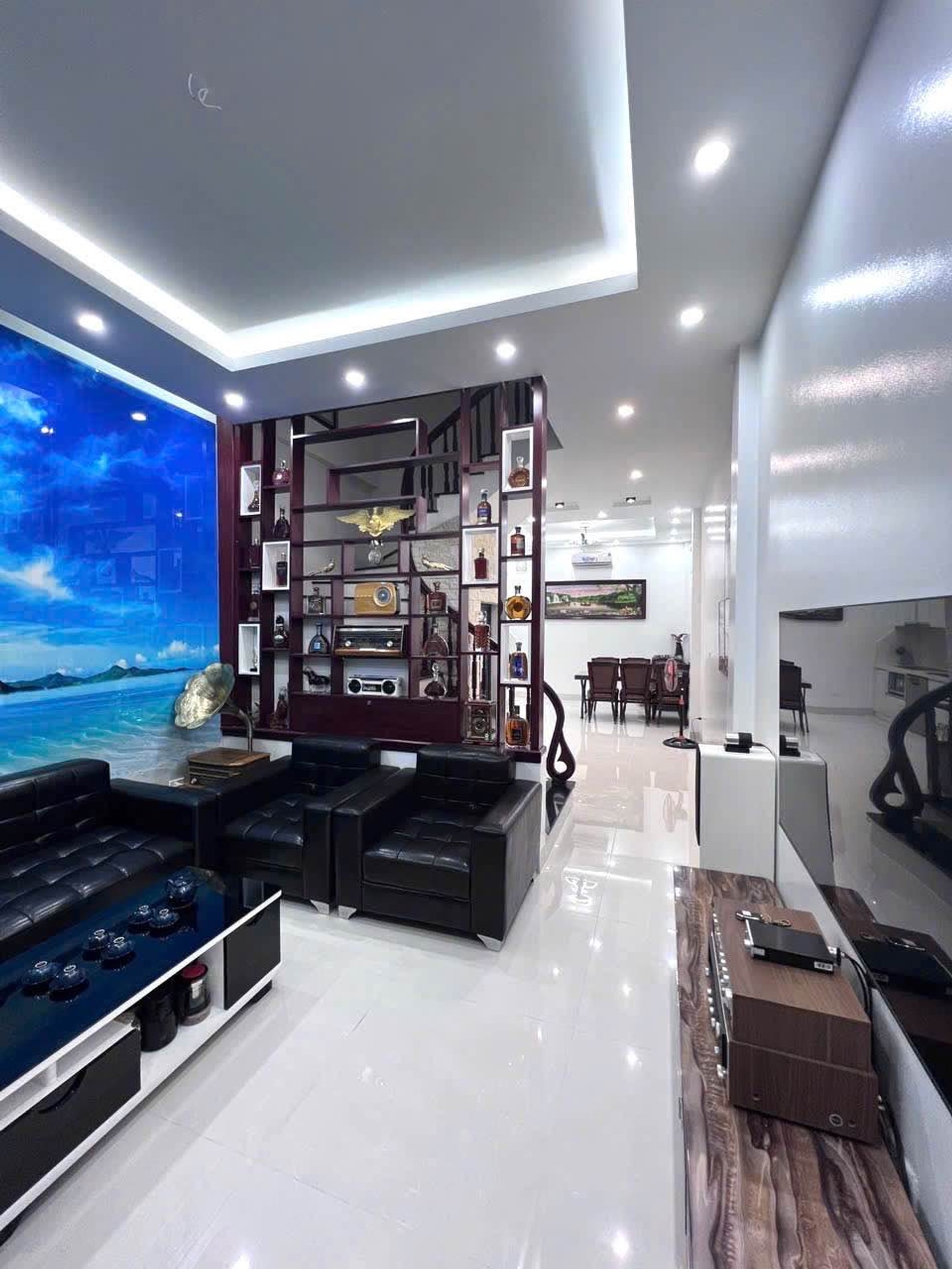 riêng xây 4 tầng, diện tích 52m2, mặt tiền 3.5m, đường trước nhà rộng 3m, phù hợp gia đình cần khôn