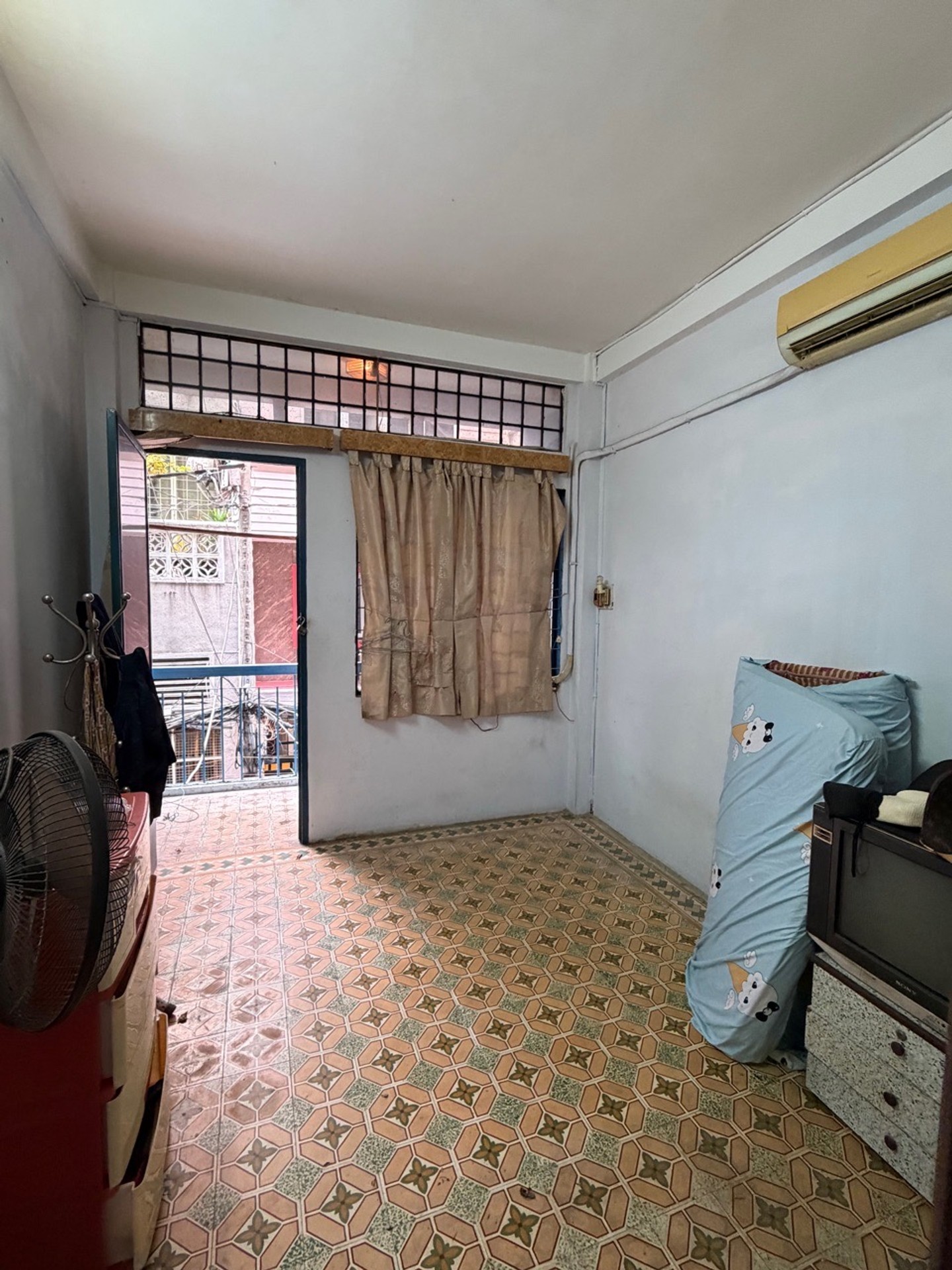 Bán nhà riêng 4 tầng Quận 3, diện tích 32m2, xe hơi vào nhà, giá 6.4 tỷ