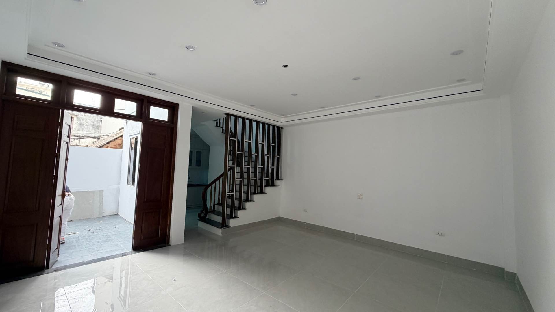 Nhà Phân Lô Vàng Nguyễn Văn Linh - Sống Sang, Đầu Tư Đỉnh