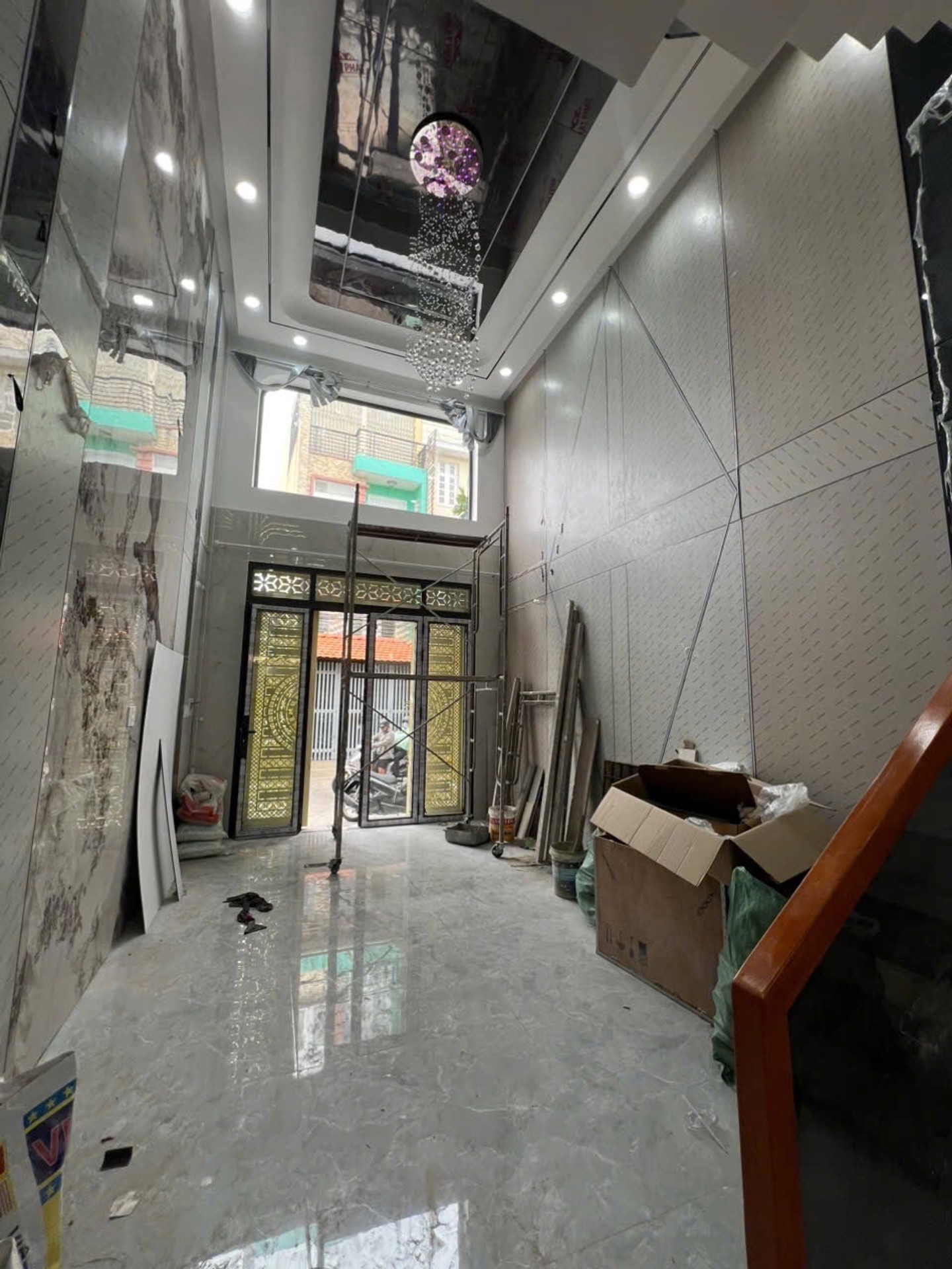 Bán nhà 5 tầng diện tích 63m² tại Bình Trị Đông, thiết kế hiện đại tiện nghi