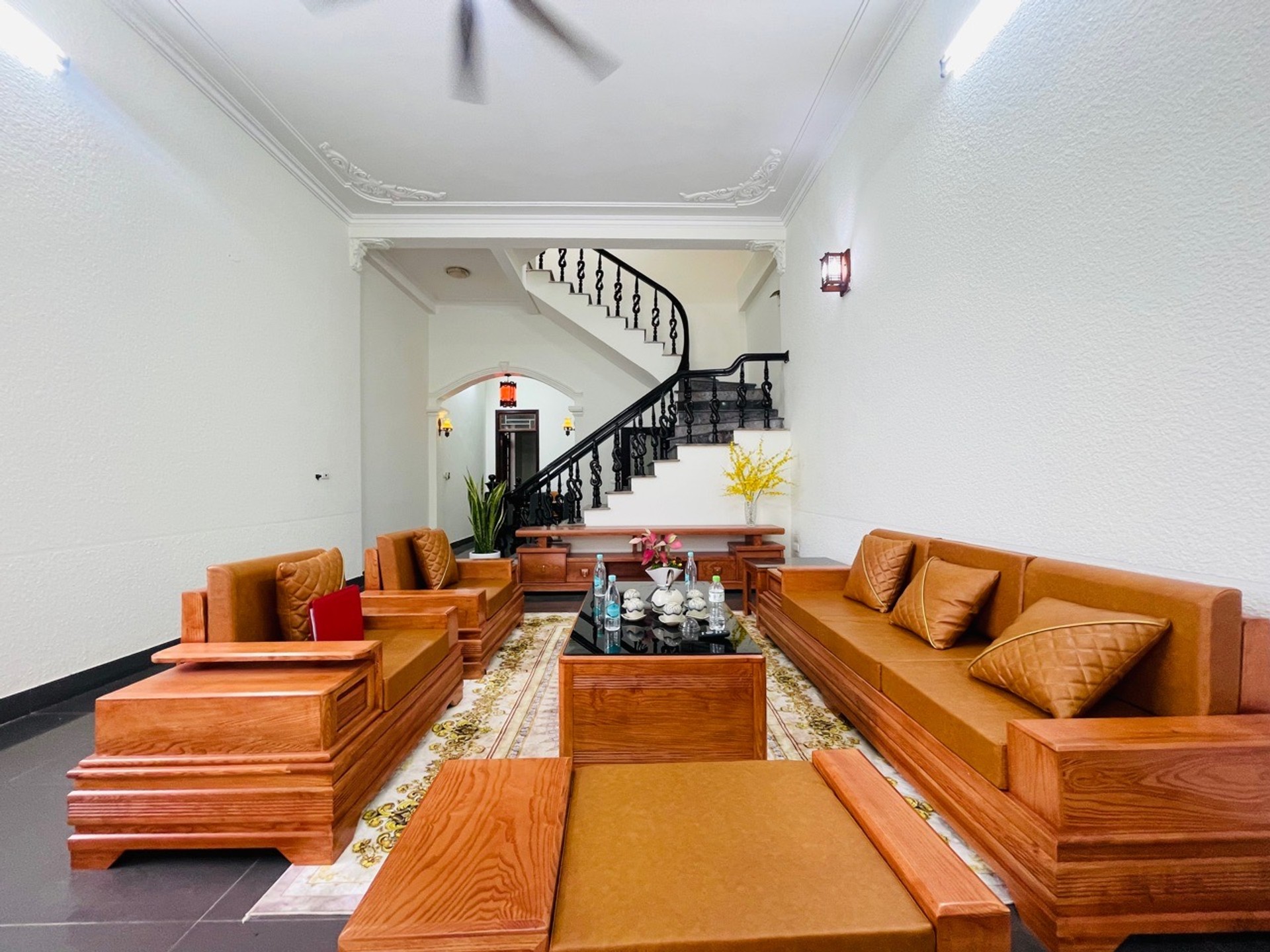 Bán nhà mặt phố phường Yên Nghĩa, Hà Nội - 94.6m², 3 tầng, mặt tiền 5.1m, pháp lý cơ sở