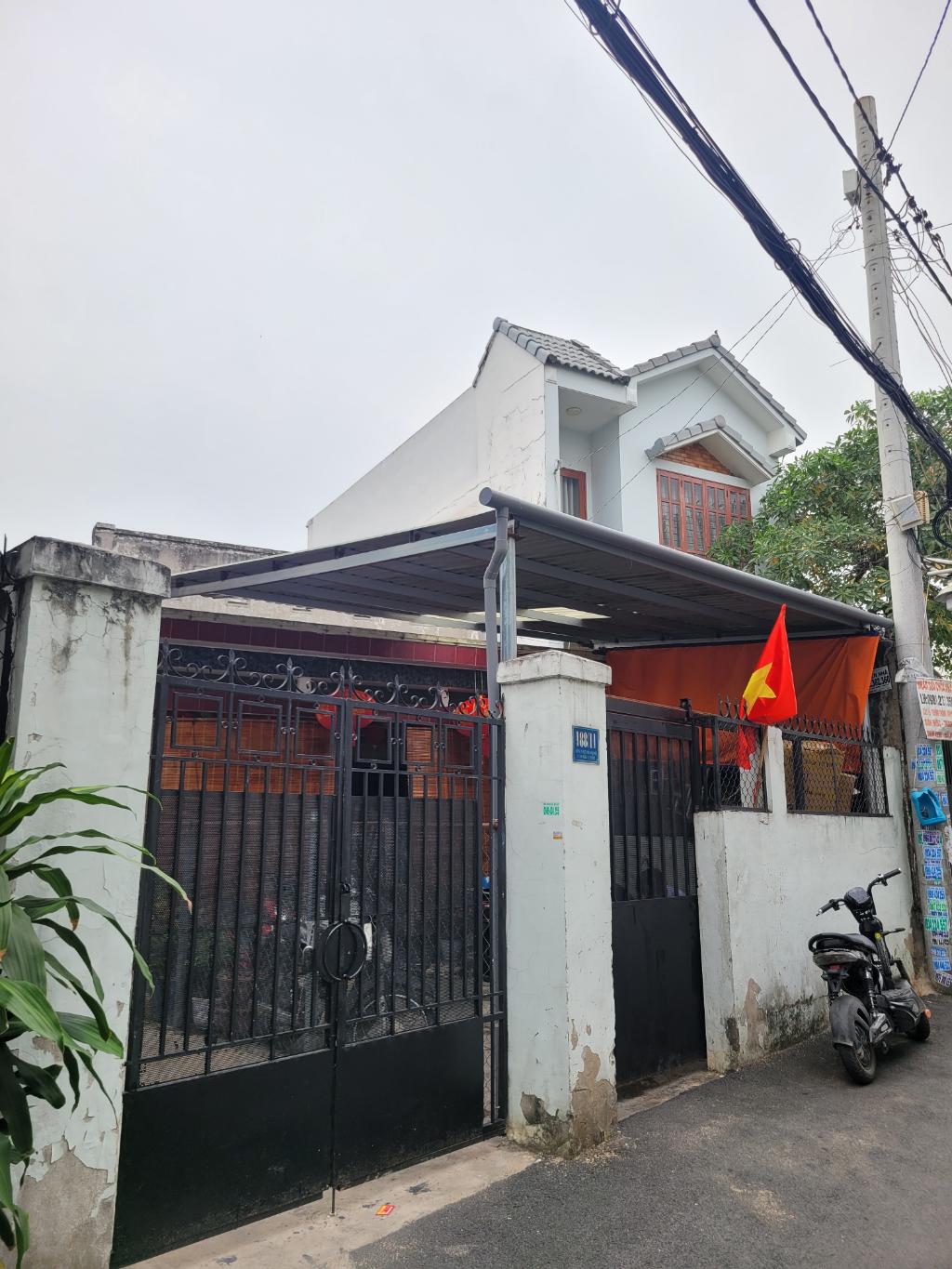 Bán nhà Linh Đông, Thủ Đức gần ngã tư Tô Ngọc Vân và Phạm Văn Đồng, diện tích 309,2 m²